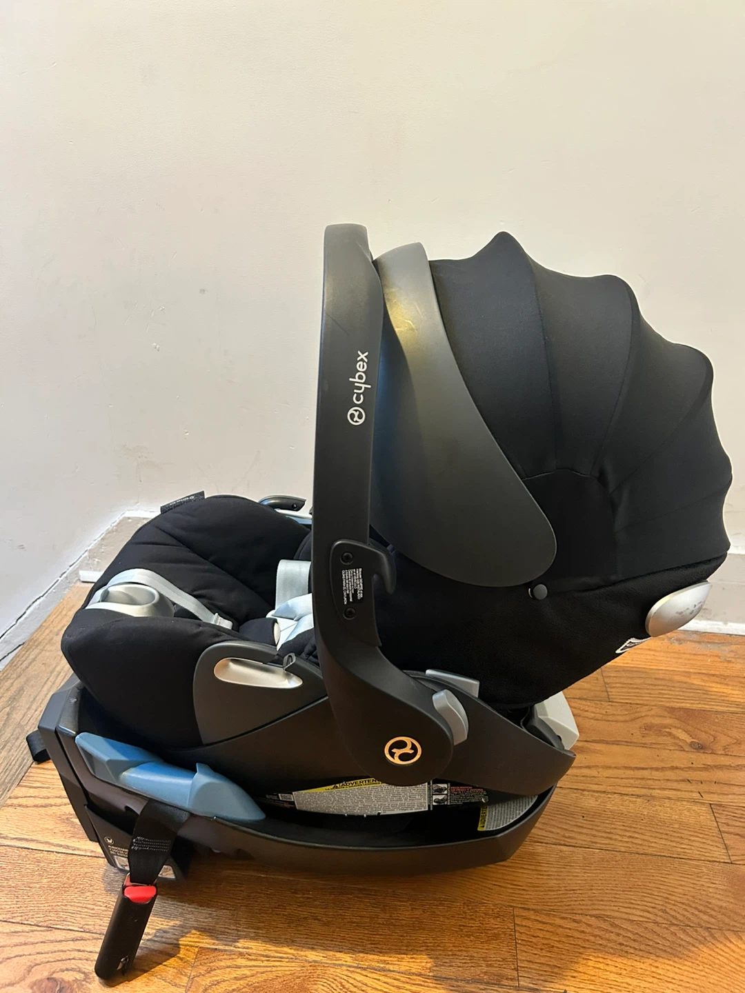 Cybex Cloud Q infant car seat with SensorSafe
