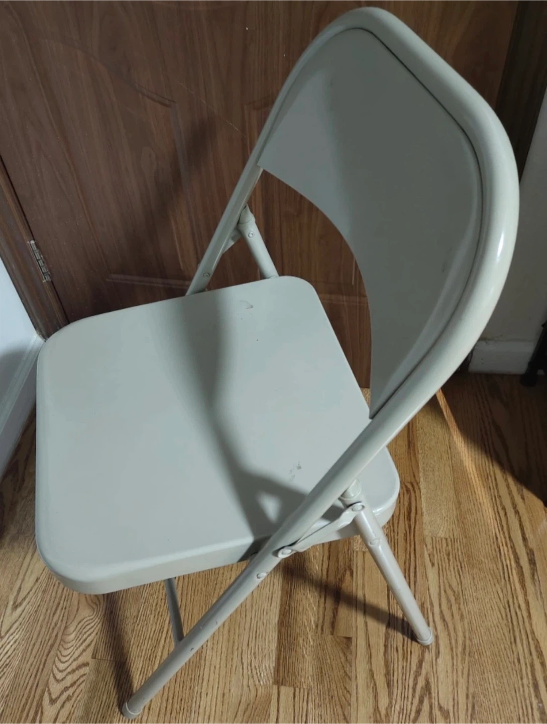 Folding Metal Chair 🥕