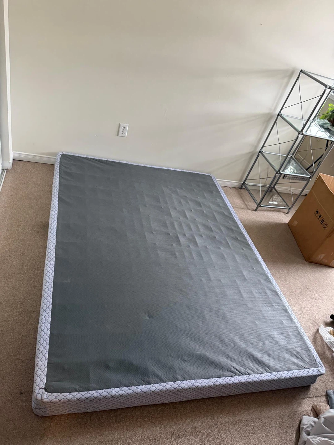 Queen Size Mattress and Box Spring Set