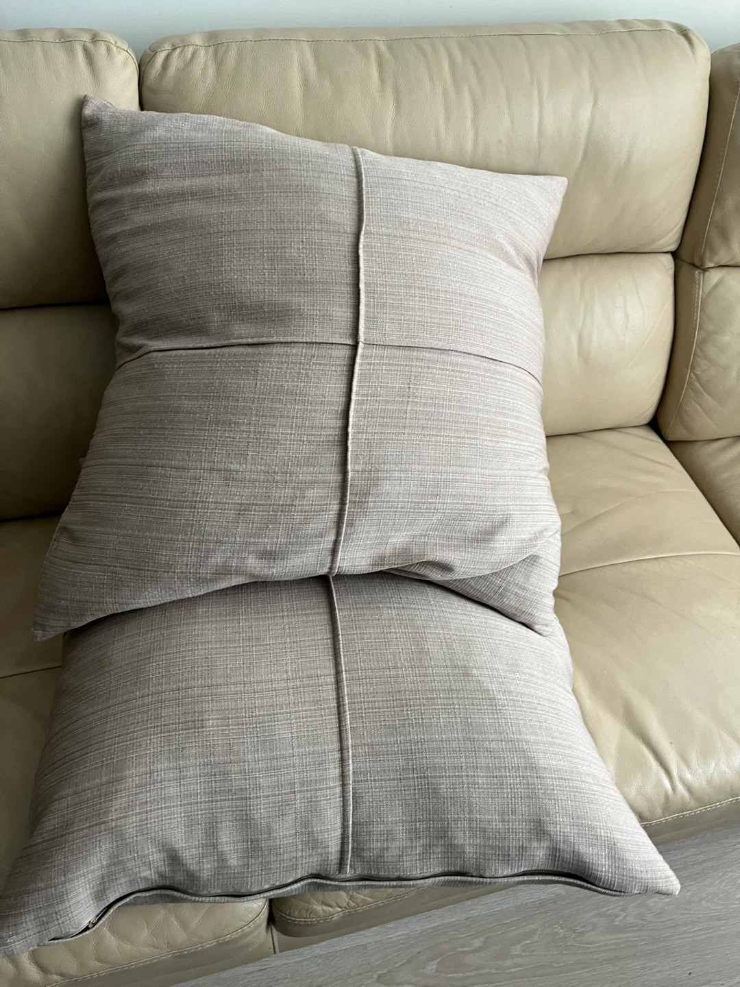 Set of 2 Decorative Throw Pillows - photo 3