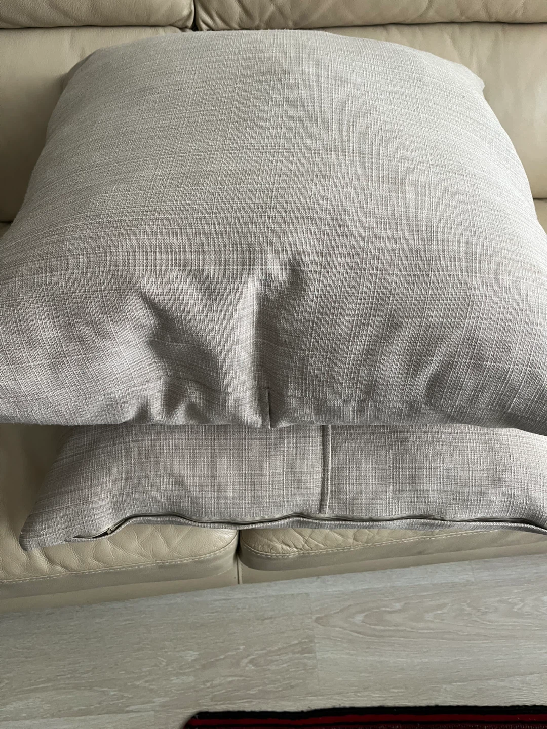 Set of 2 Decorative Throw Pillows - photo 4