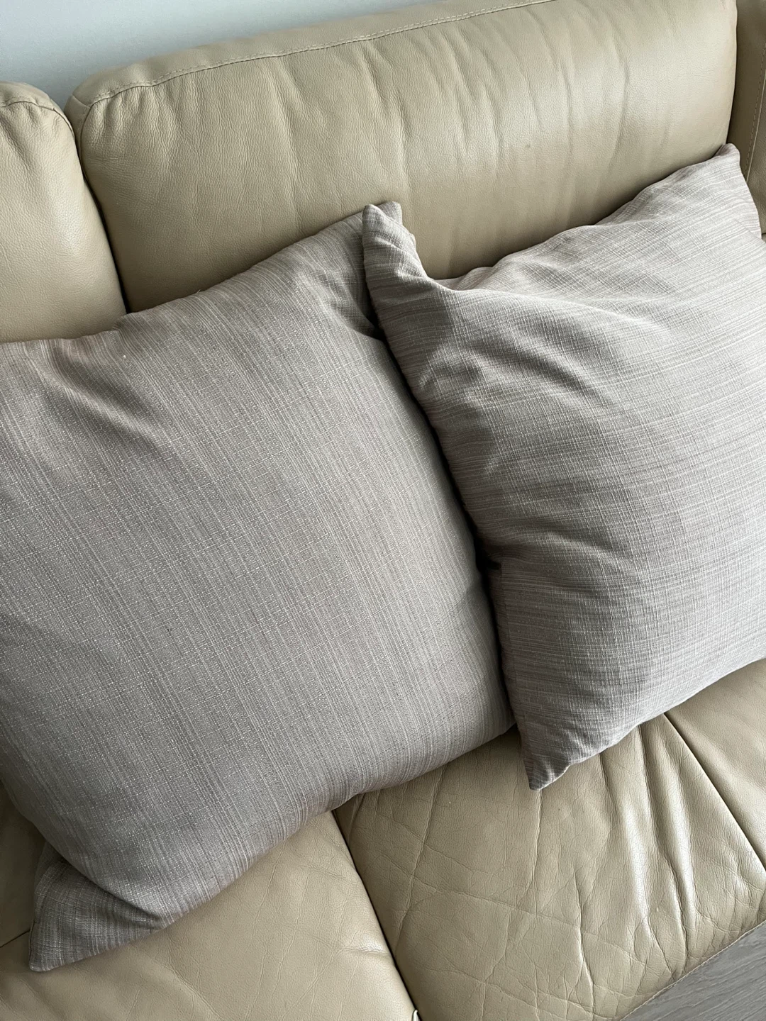 Set of 2 Decorative Throw Pillows - photo 2