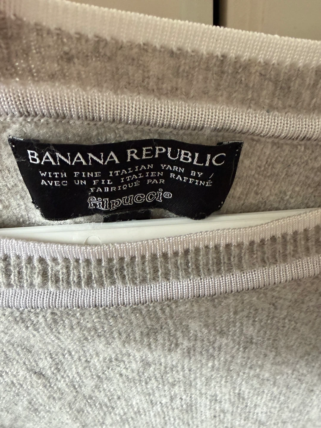 Banana Republic Grey Sweater - photo 2