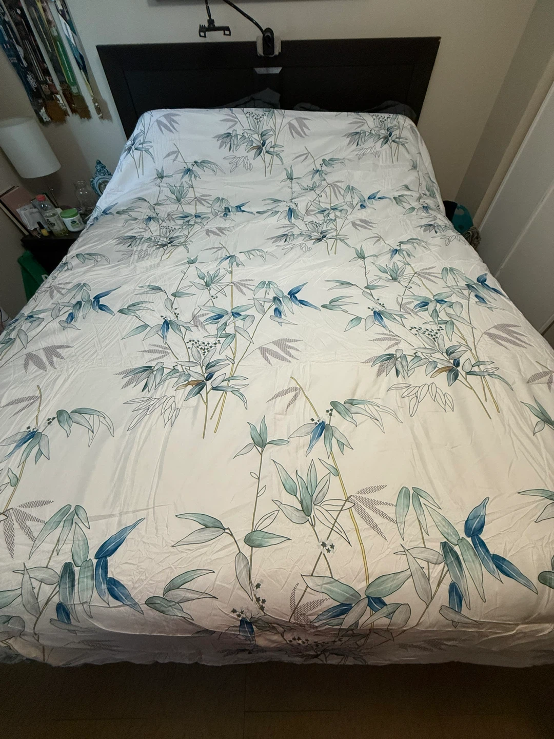 Queen Bamboo Leaf Print Duvet Cover Set