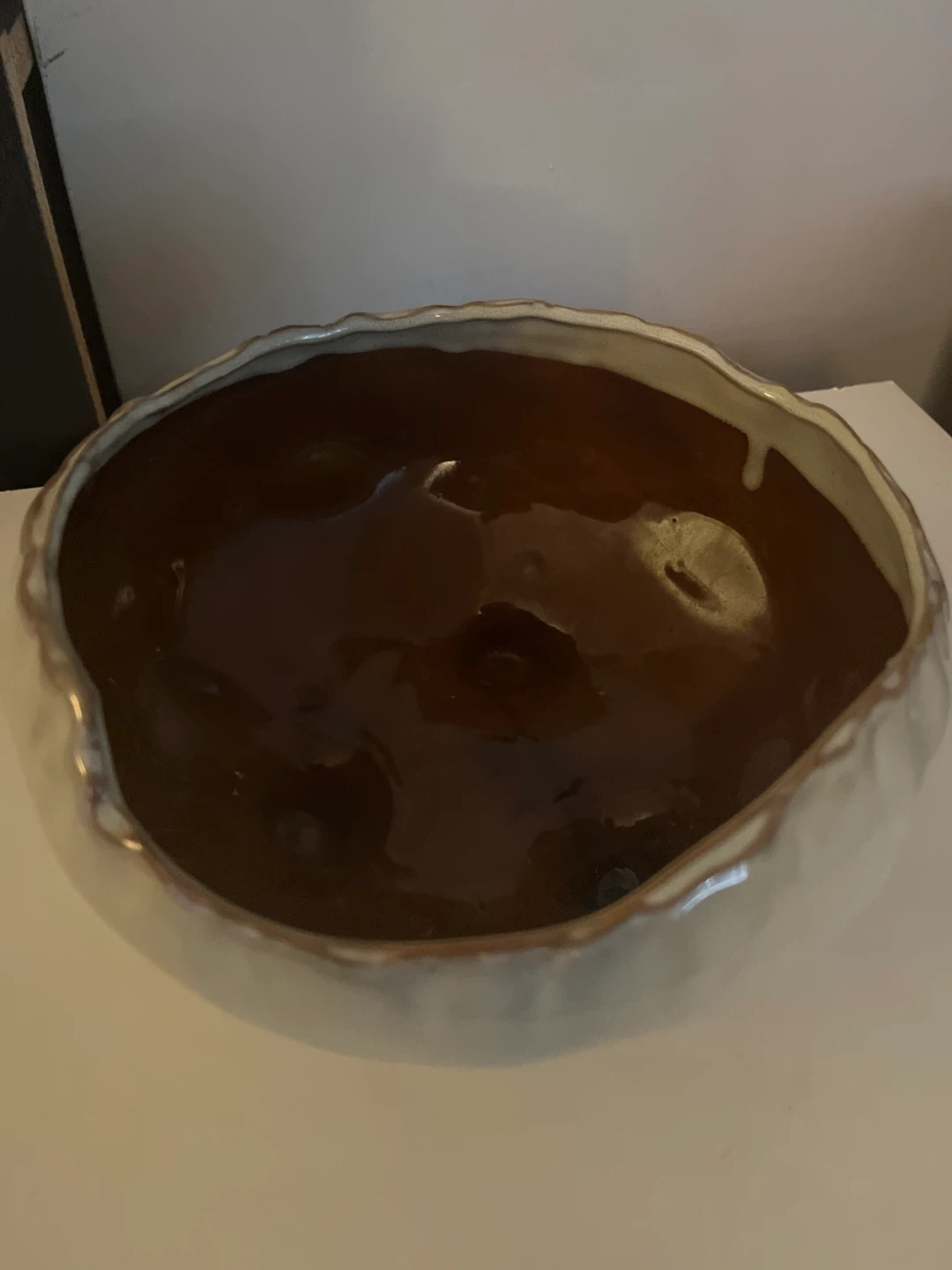 Ceramic decorative bowl with unique wavy rim - photo 3