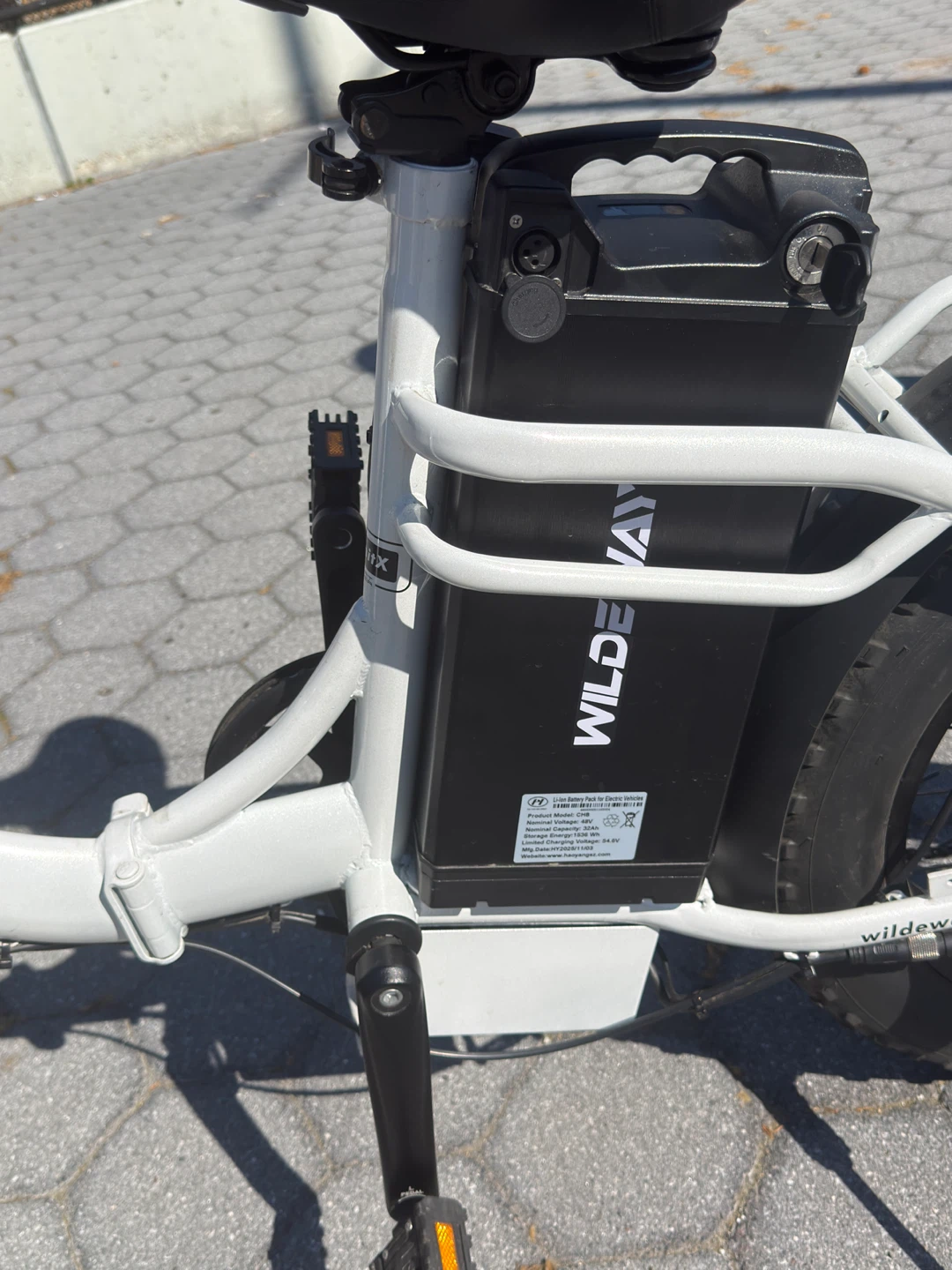 Wildeway SummitX Ebike – Dual Motor 2300W – 28MPH – Like New - photo 3