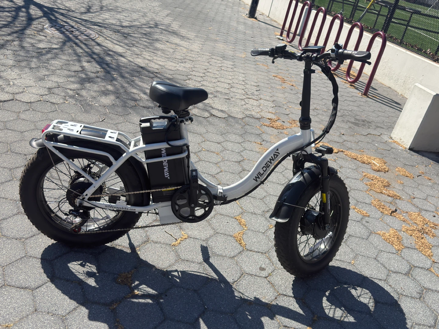 Wildeway SummitX Ebike – Dual Motor 2300W – 28MPH – Like New - photo 2