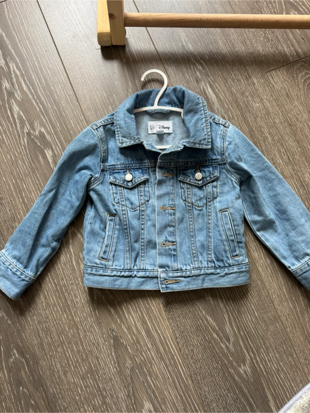 Gap Kids Disney Mickey Mouse Denim Jacket Size 3 - photo 3