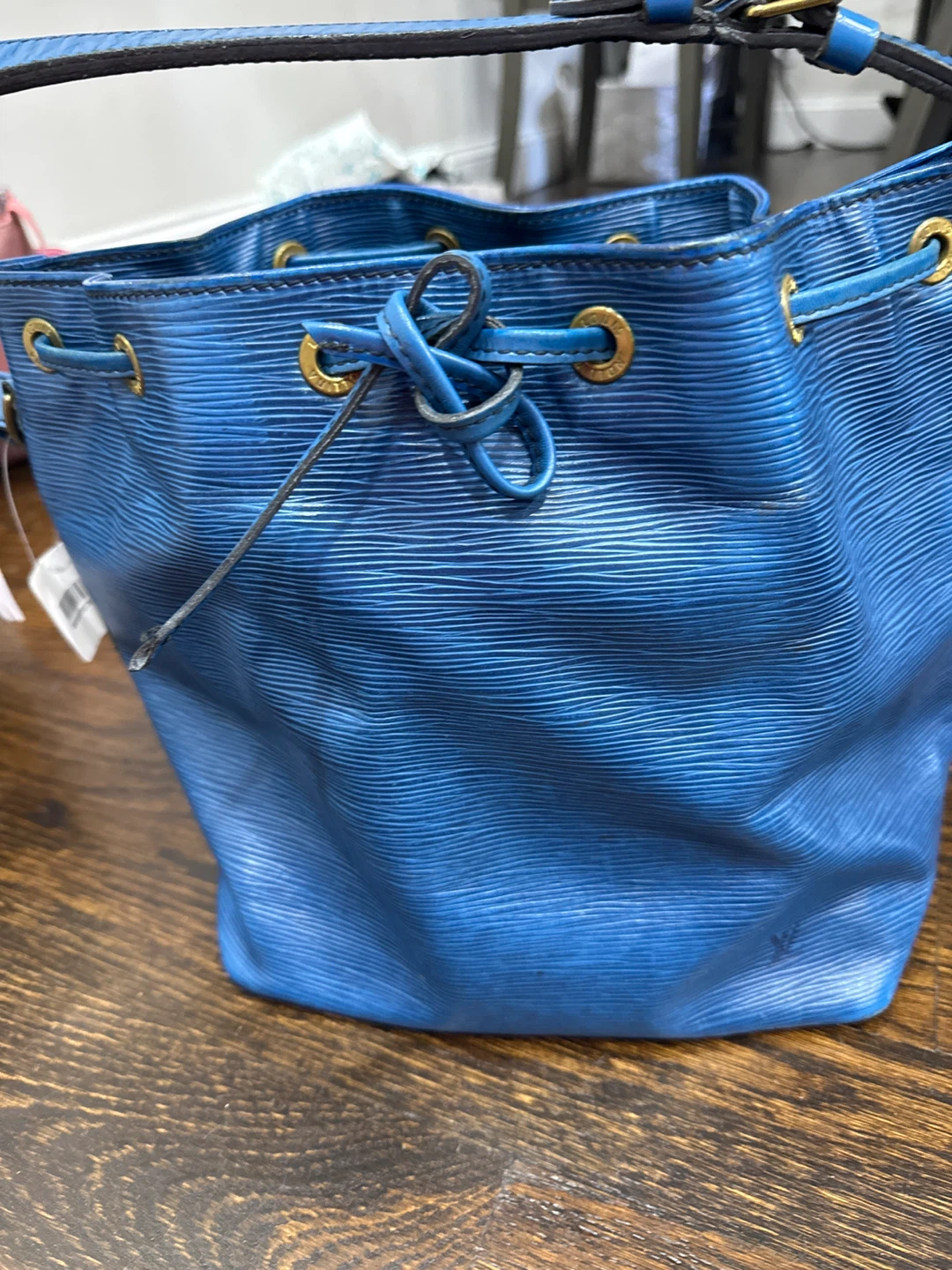 Louis Vuitton Epi Noe Bucket Bag - Blue