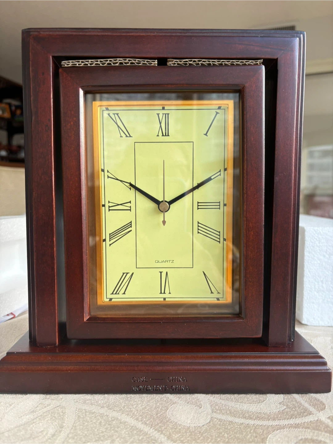 Quartz clock. Bombay Company