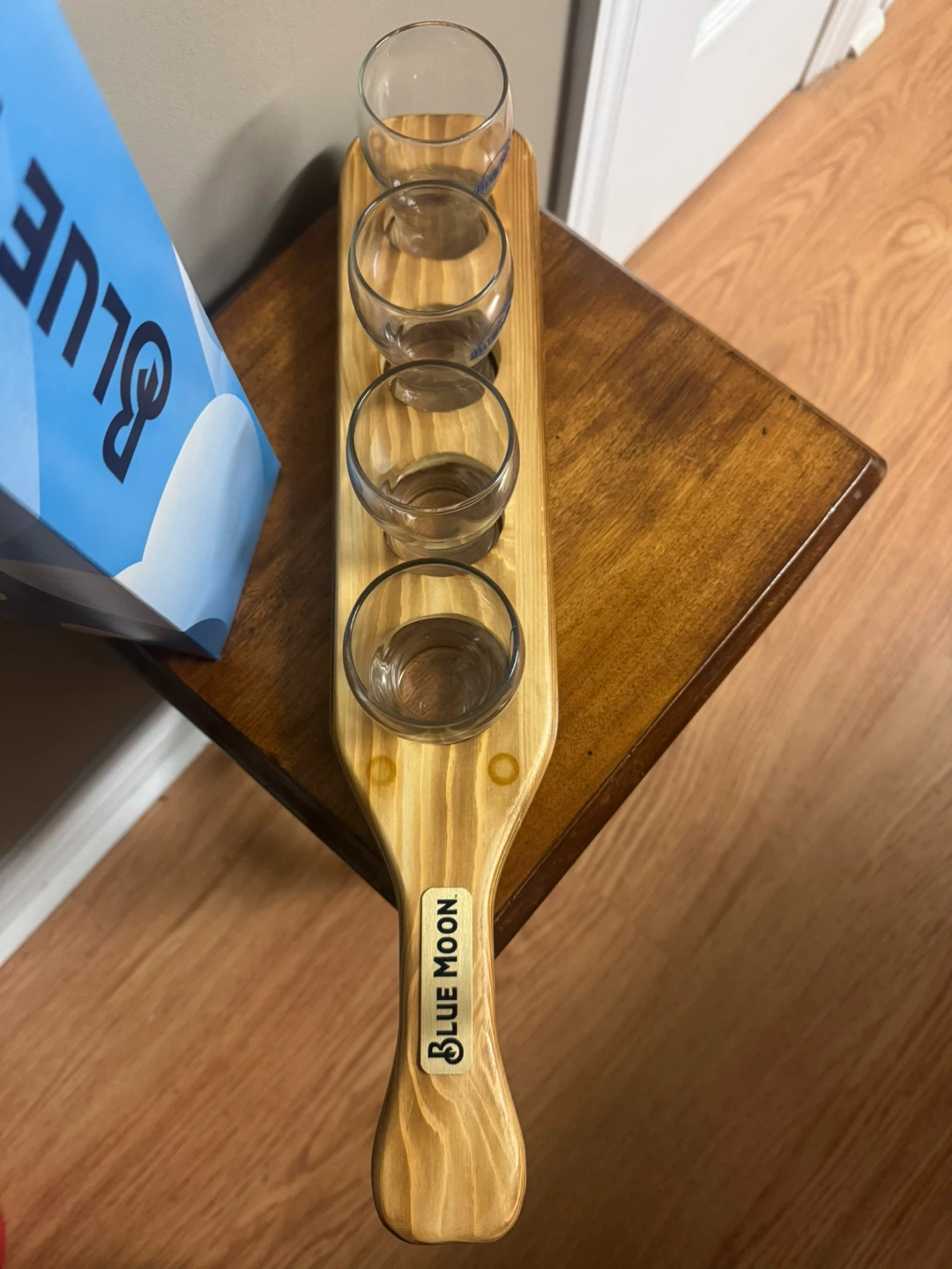 Blue Moon Beer Tasting Flight Glasses with Wooden Paddle - photo 2