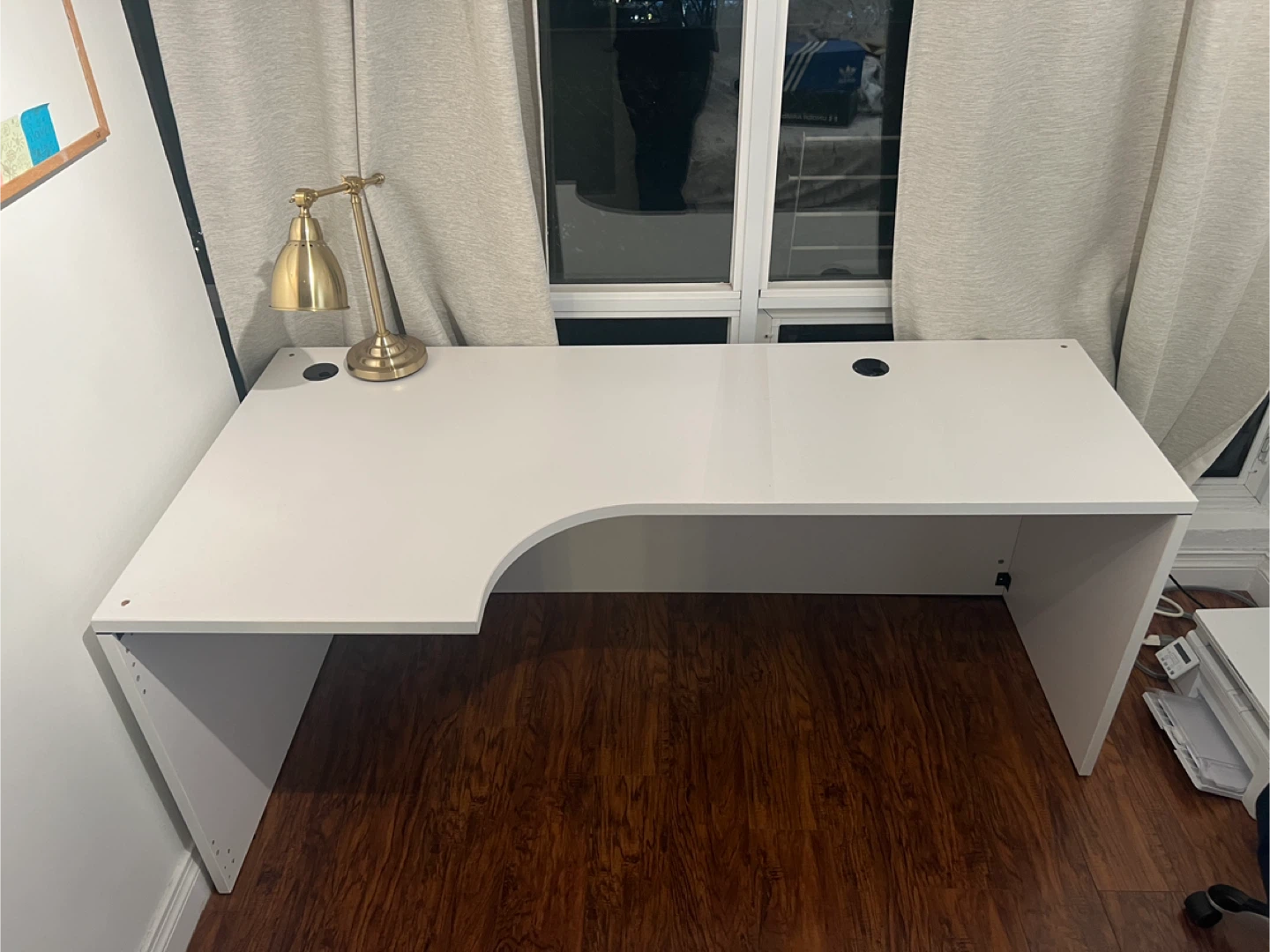 White L-Shaped Office Desk - photo 4