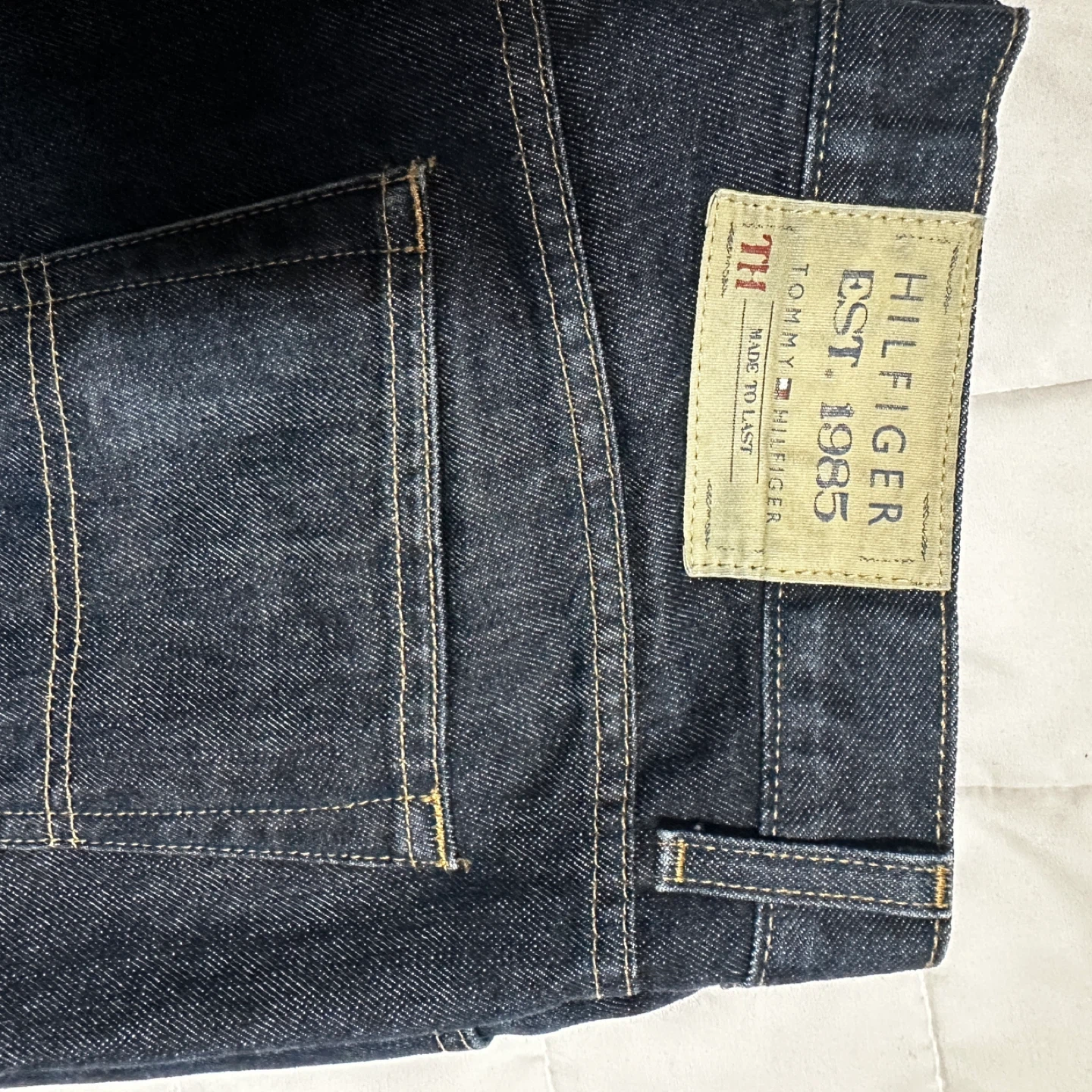 Tommy Hilfiger Indigo Bootcut Jeans Size 32/32