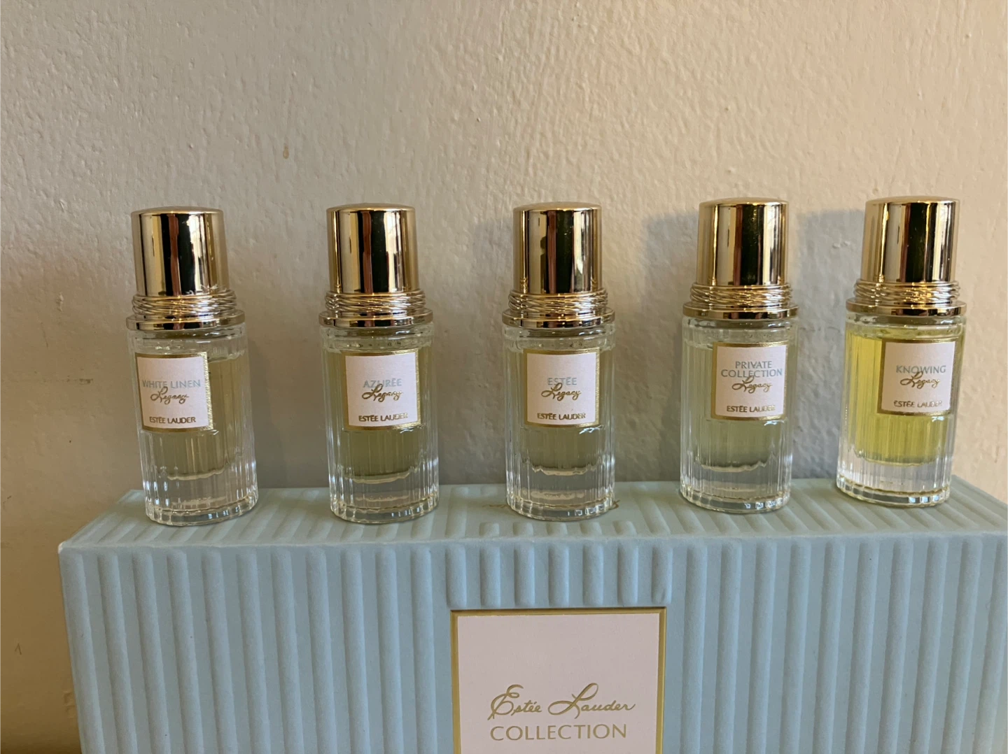 Estée Lauder LegacyCollection Miniature Coffret Set - photo 2