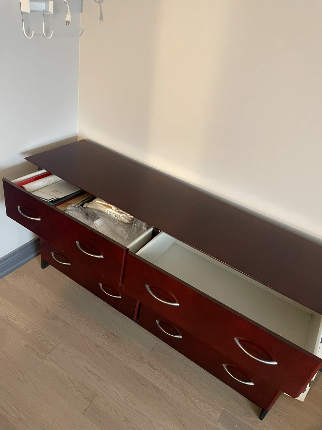 Cherry 6-Drawer Long Dresser - photo 2