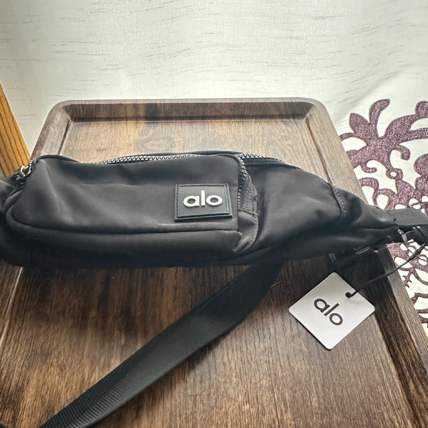 Alo Yoga Black Fanny Pack Belt Bag - photo 2