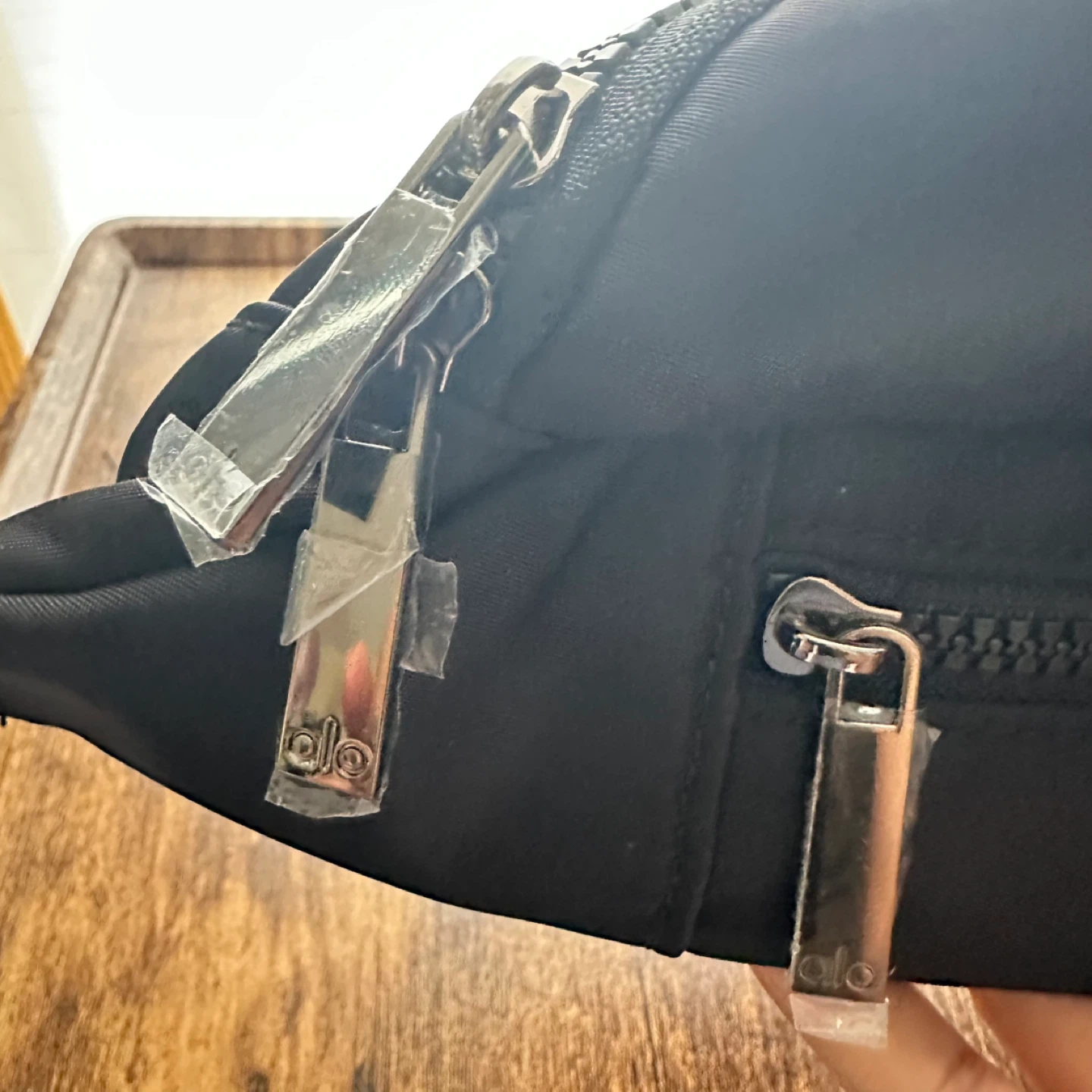 Alo Yoga Black Fanny Pack Belt Bag - photo 4