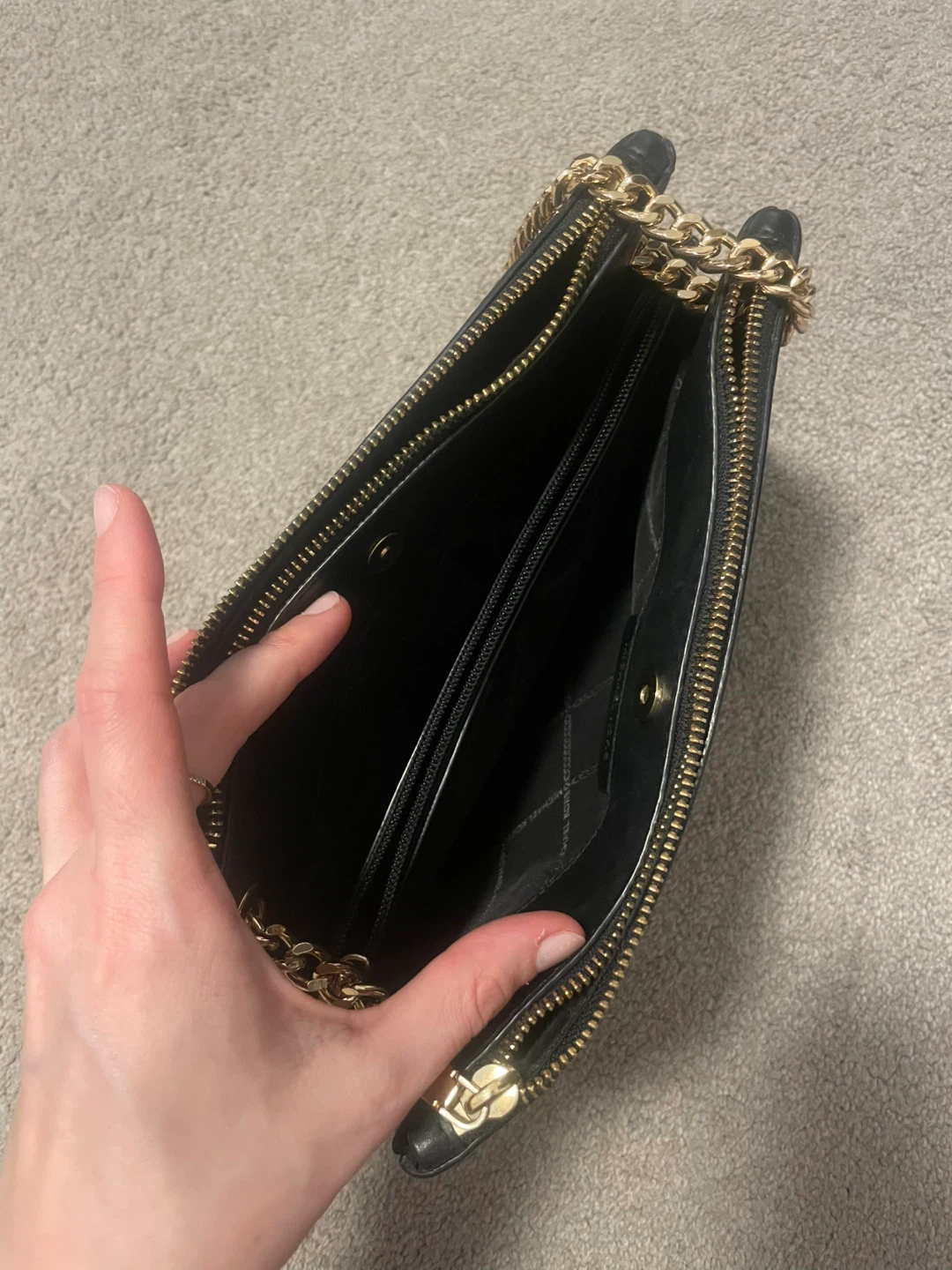 Michael Kors Black Leather Quilted Chain Shoulder Bag - photo 5