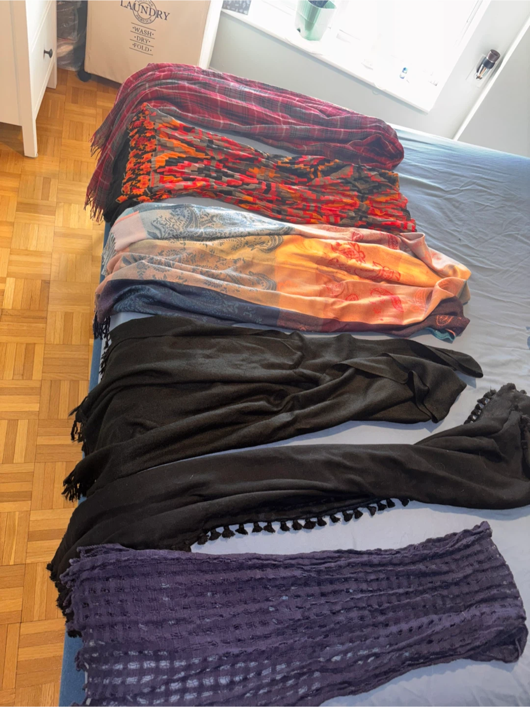 Women's Scarves - photo 4