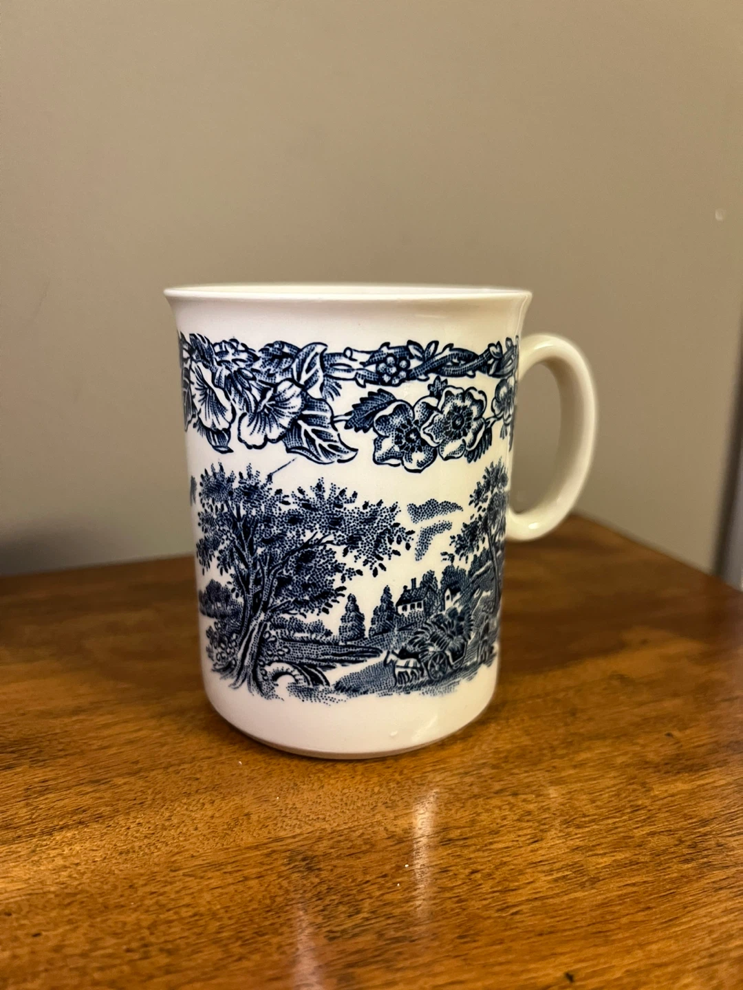 Blue and White Scenic Countryside Mug - photo 2