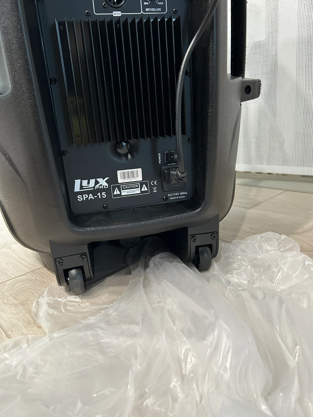 Lux Pro SPA-15 Portable PA Speaker with USB/SD MP3 Player - photo 5