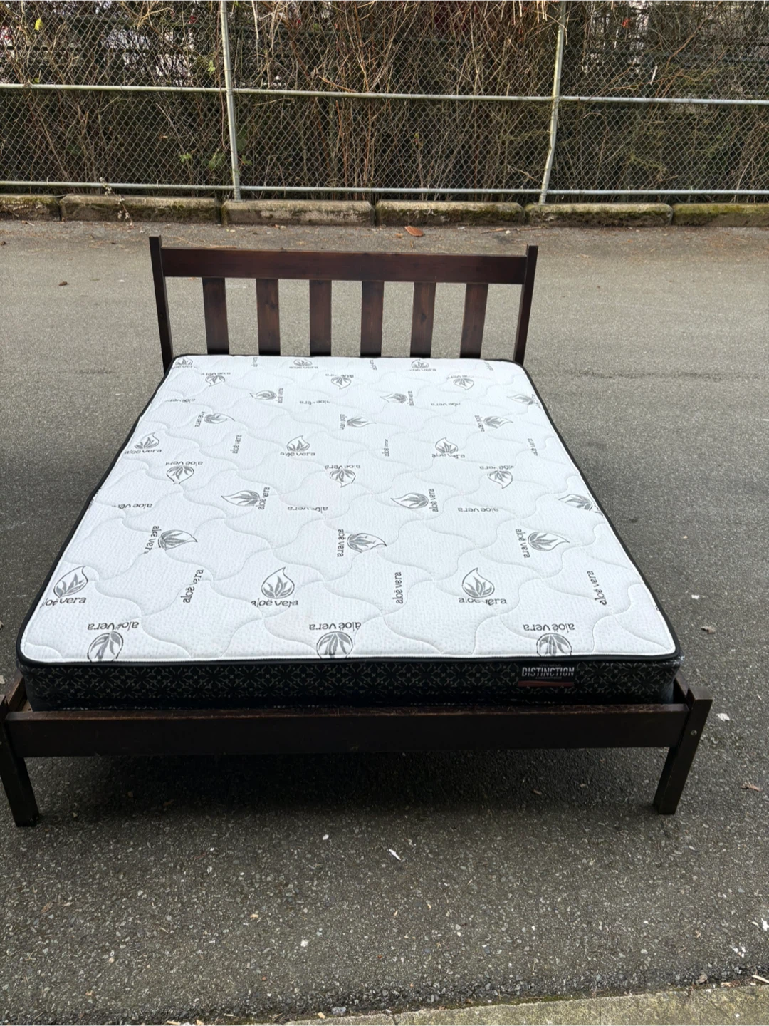 Queen Bed frame & mattress ( delivery available) - photo 3