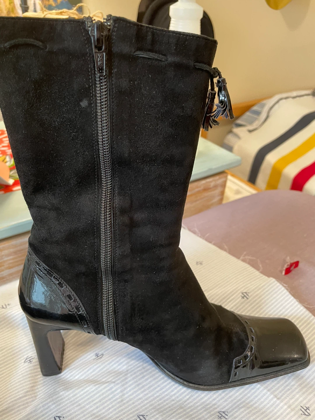 Black Suede and Patent Leather Heeled Boots - Size 37 - photo 4