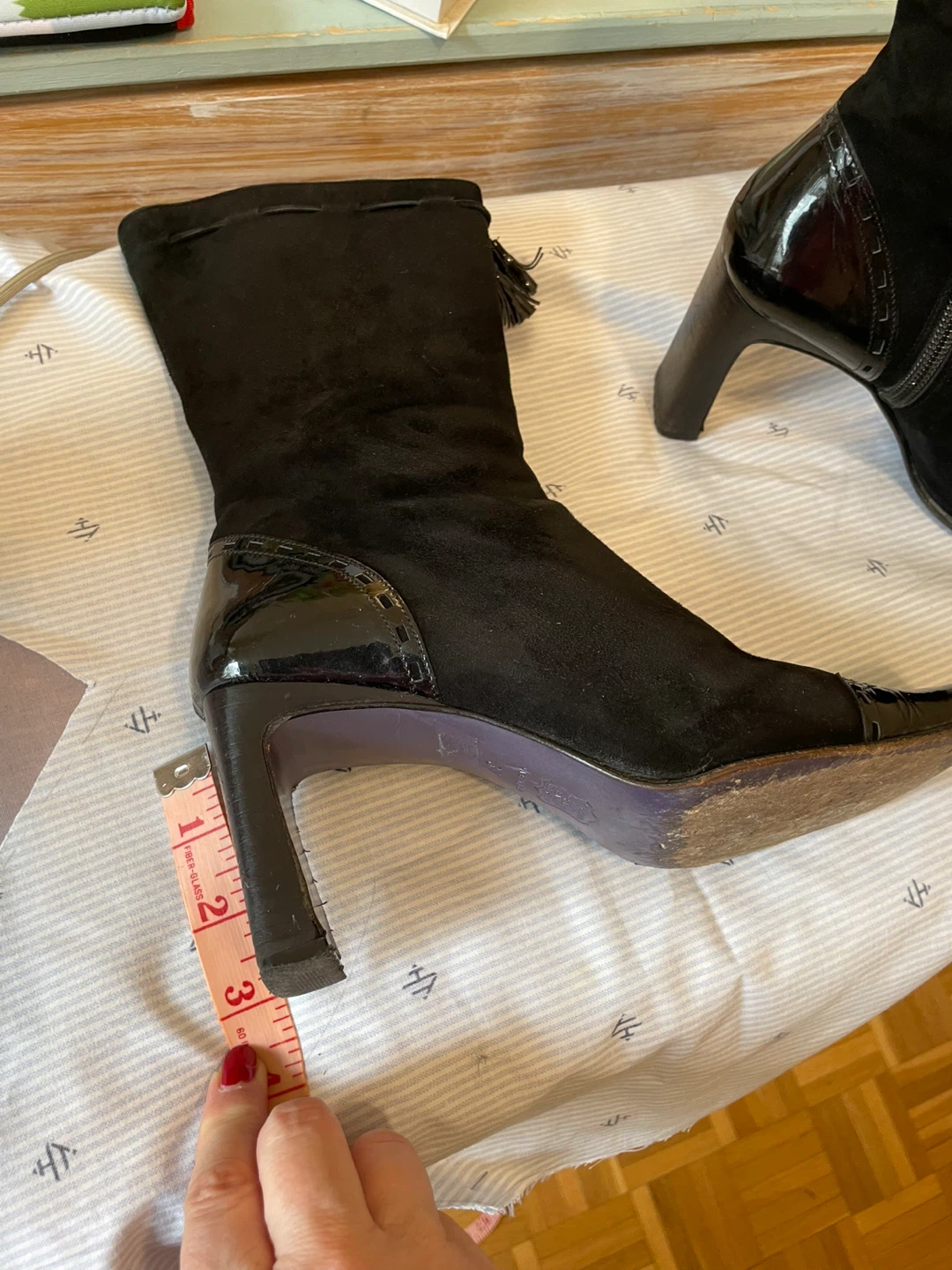 Black Suede and Patent Leather Heeled Boots - Size 37 - photo 3