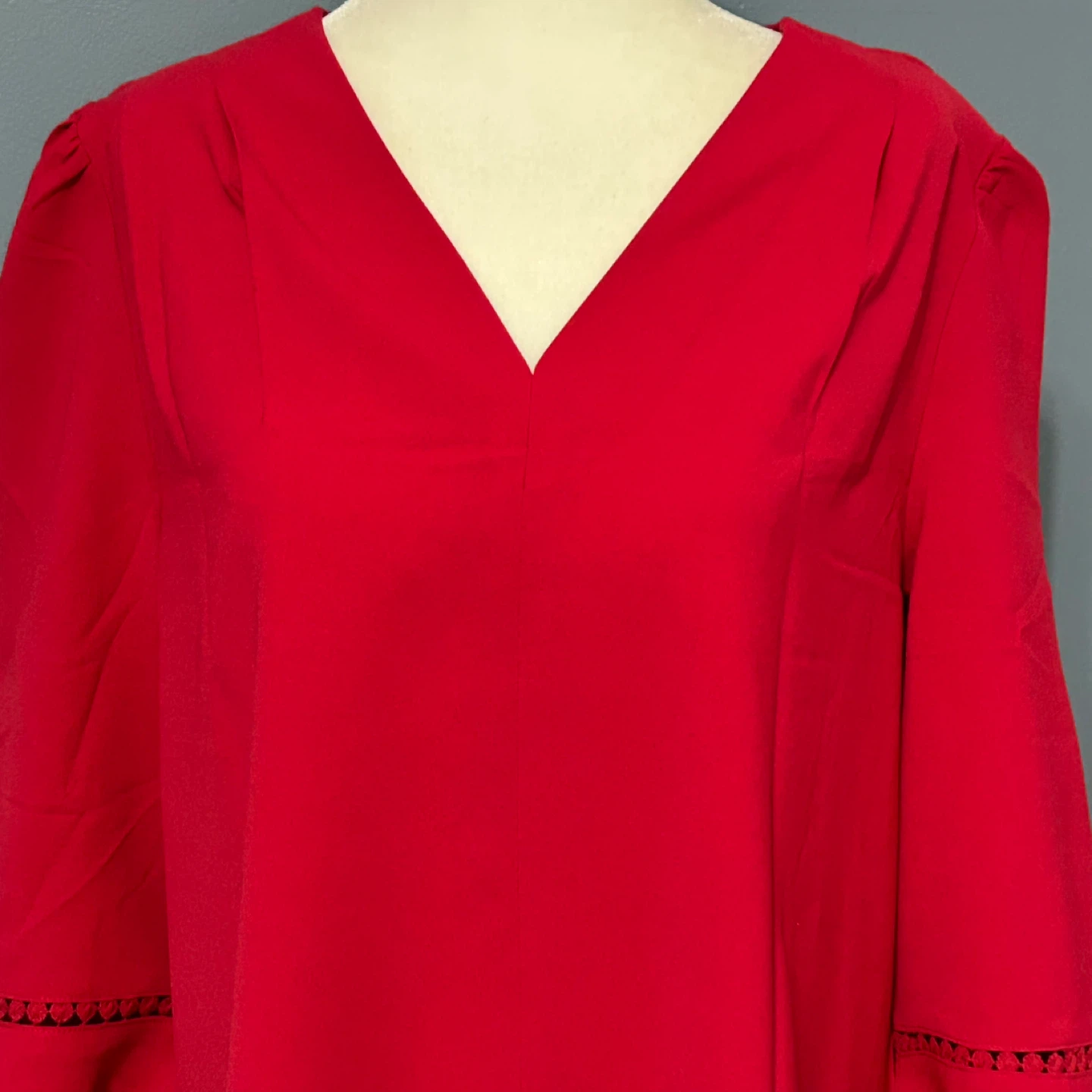 EVALESS Red V-Neck 3/4 Sleeve Top - photo 4