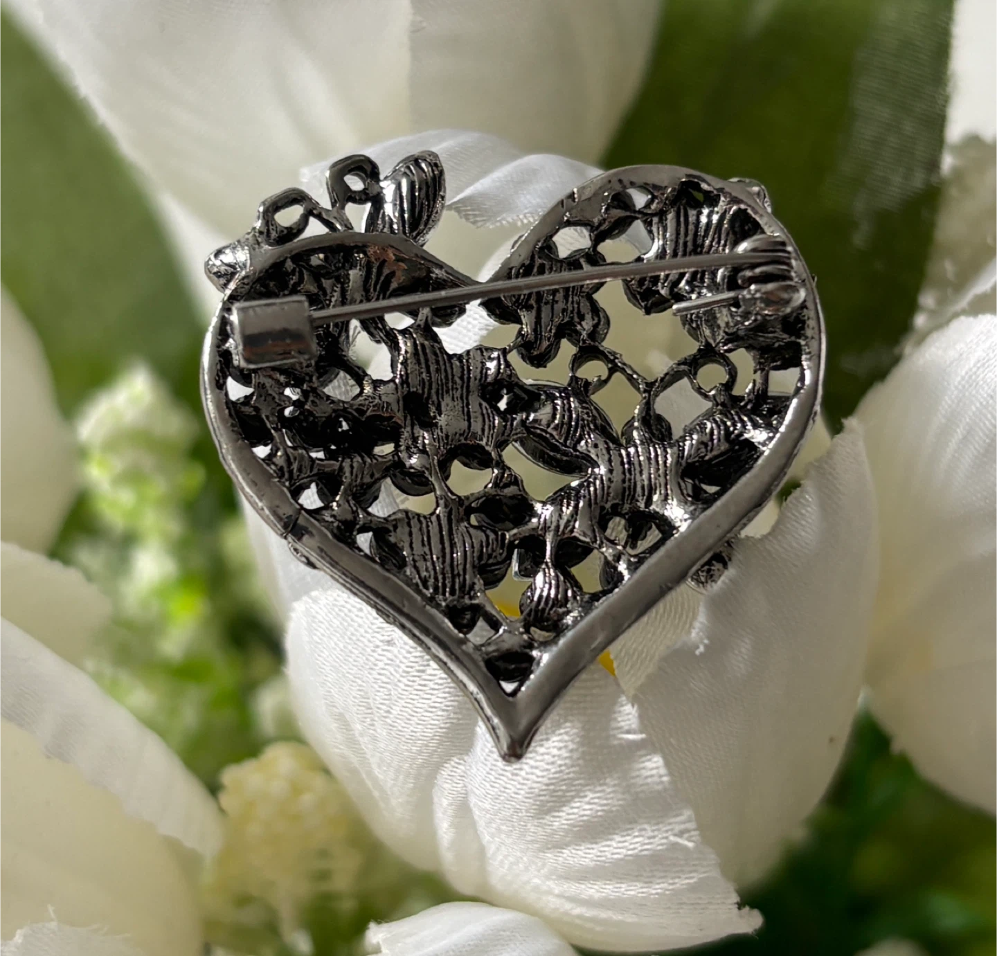 Heart Shaped Brooch with Blue Rhinestones & Butterflies - photo 2