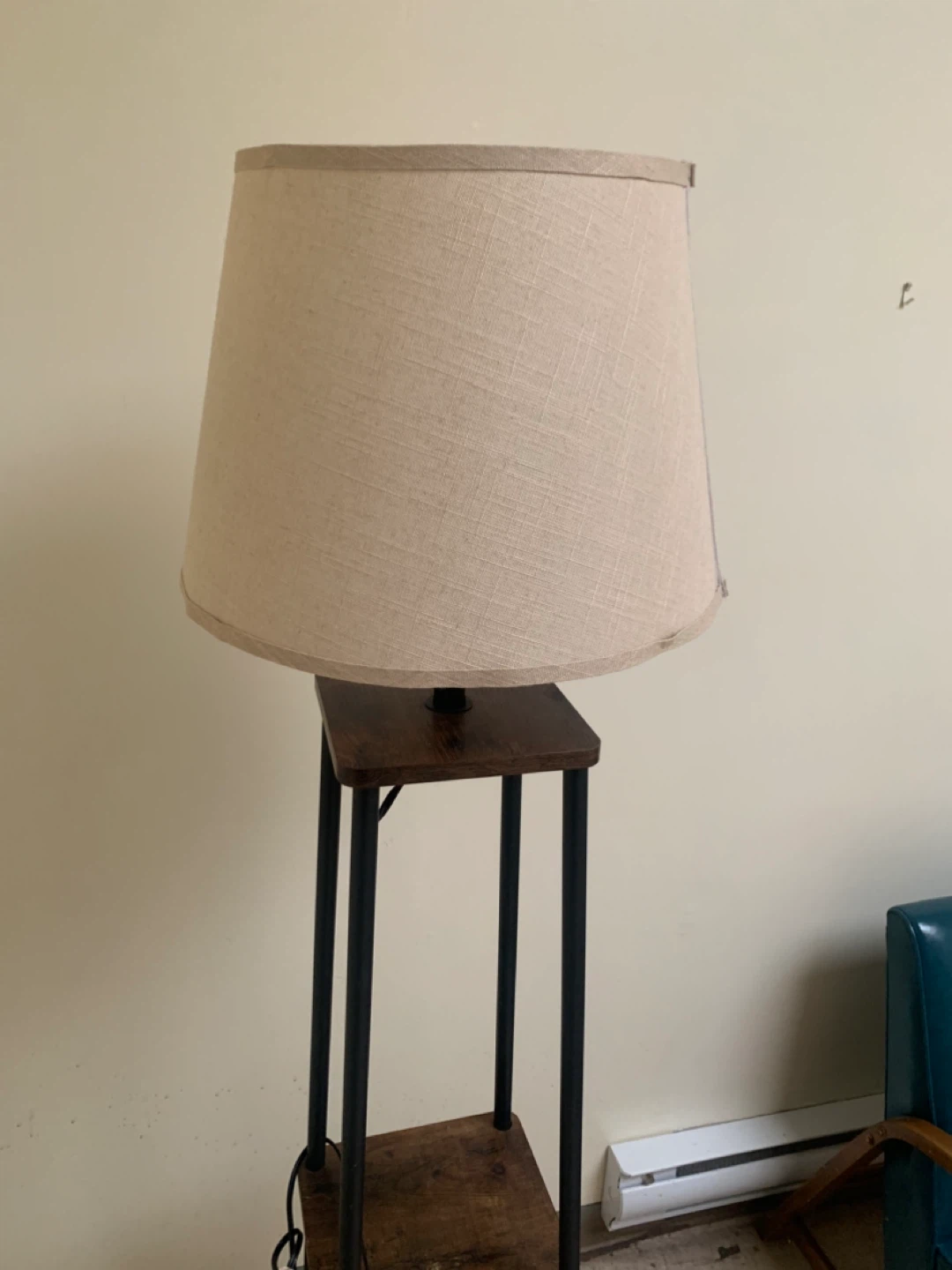 Floor Lamp with Shelves - photo 4