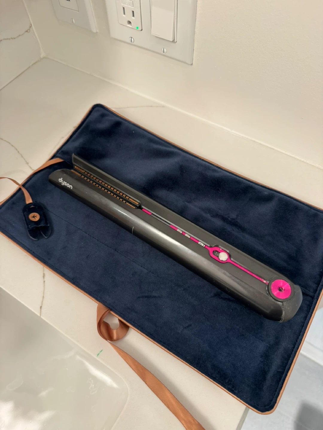 Dyson Corrale