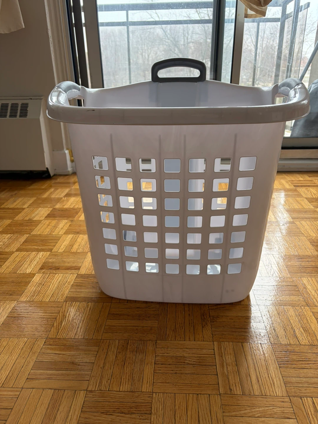 Rolling Laundry Basket with Wheels – Great Condition