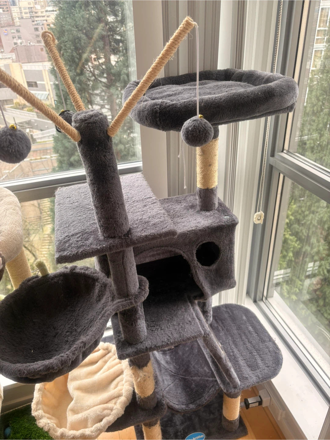 Multi-level Cat Tree Condo 🥕 - photo 2