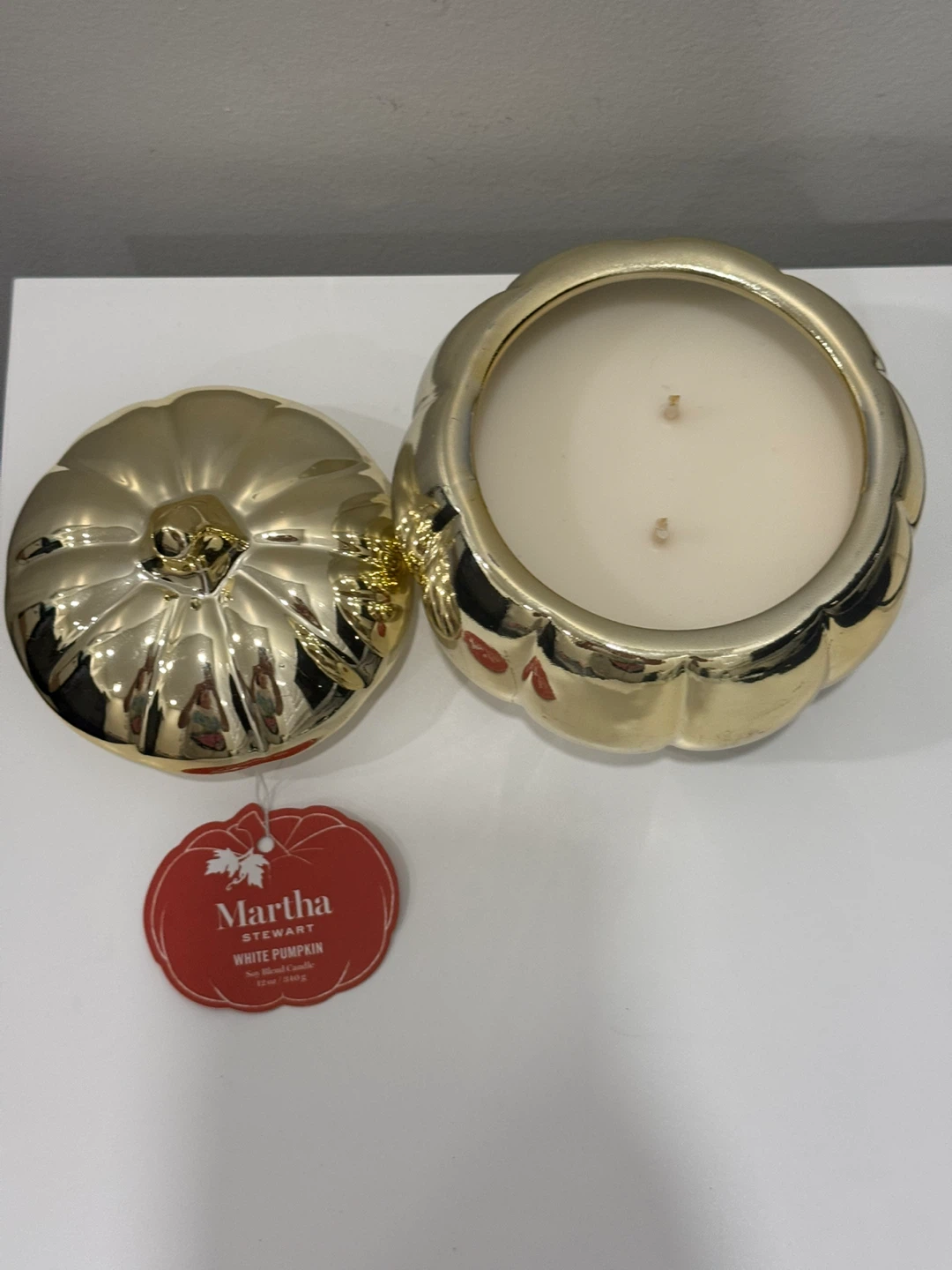 Martha Stewart White Pumpkin Soy Blend Candle - Gold Pumpkin Jar - photo 2