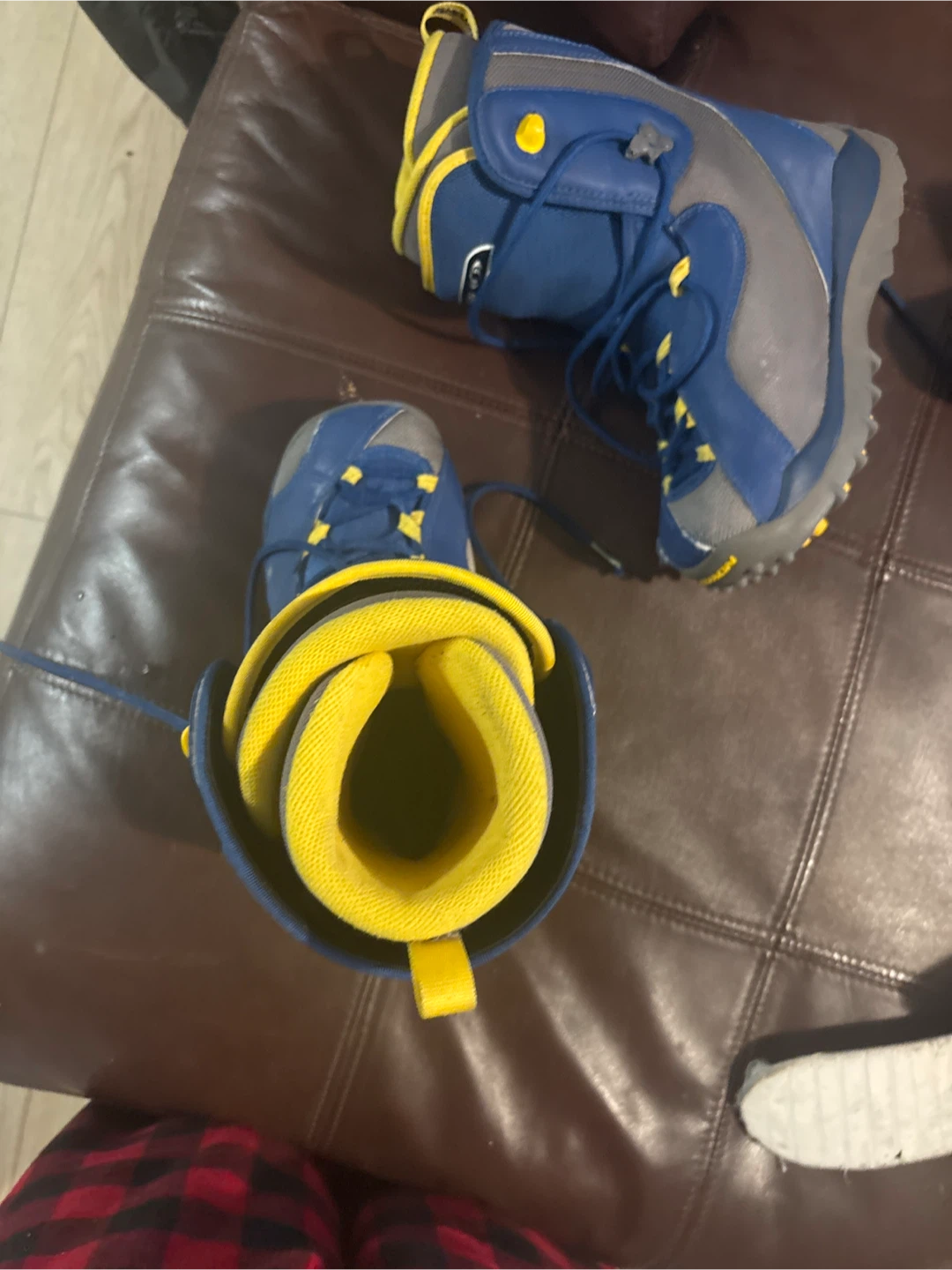 Salomon Snowboarding Boots - photo 3