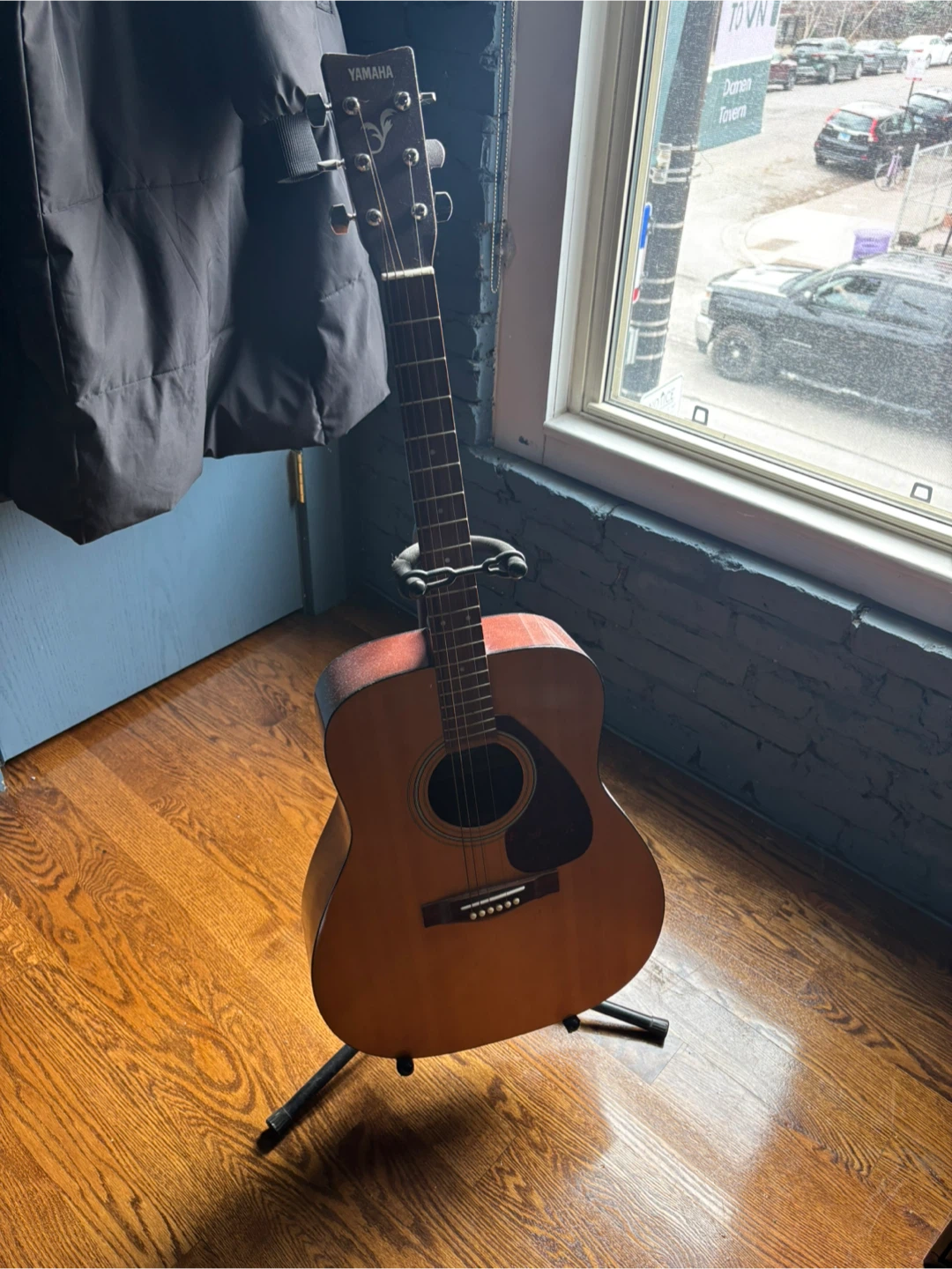 Yamaha Acoustic Guitar - photo 2