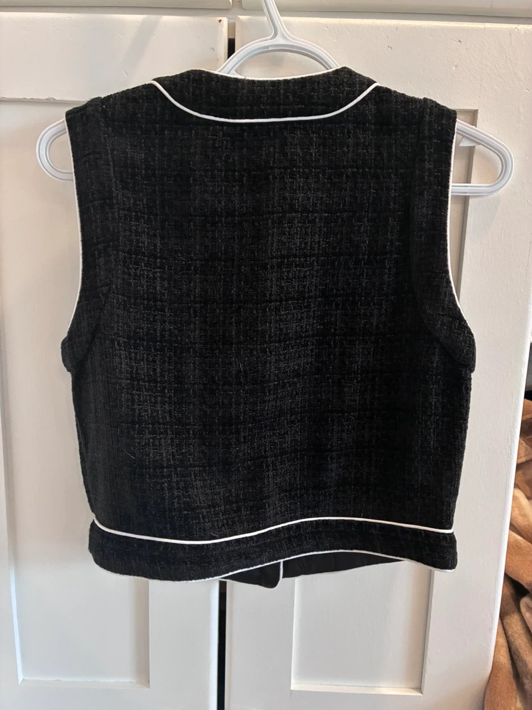 Rachel Zoe Black Vest with Pearl Buttons Size US 4 - photo 2