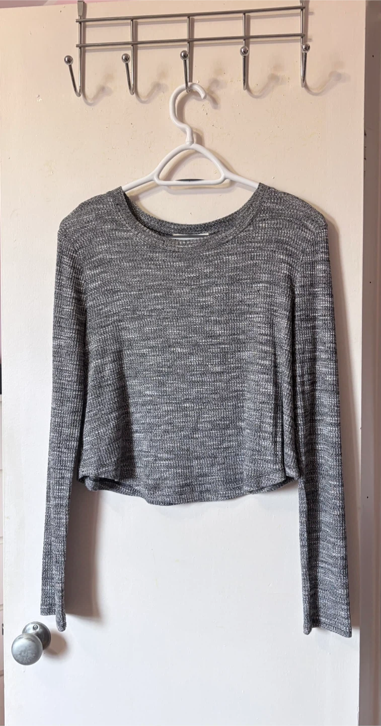 Grey Ribbed Cropped Top