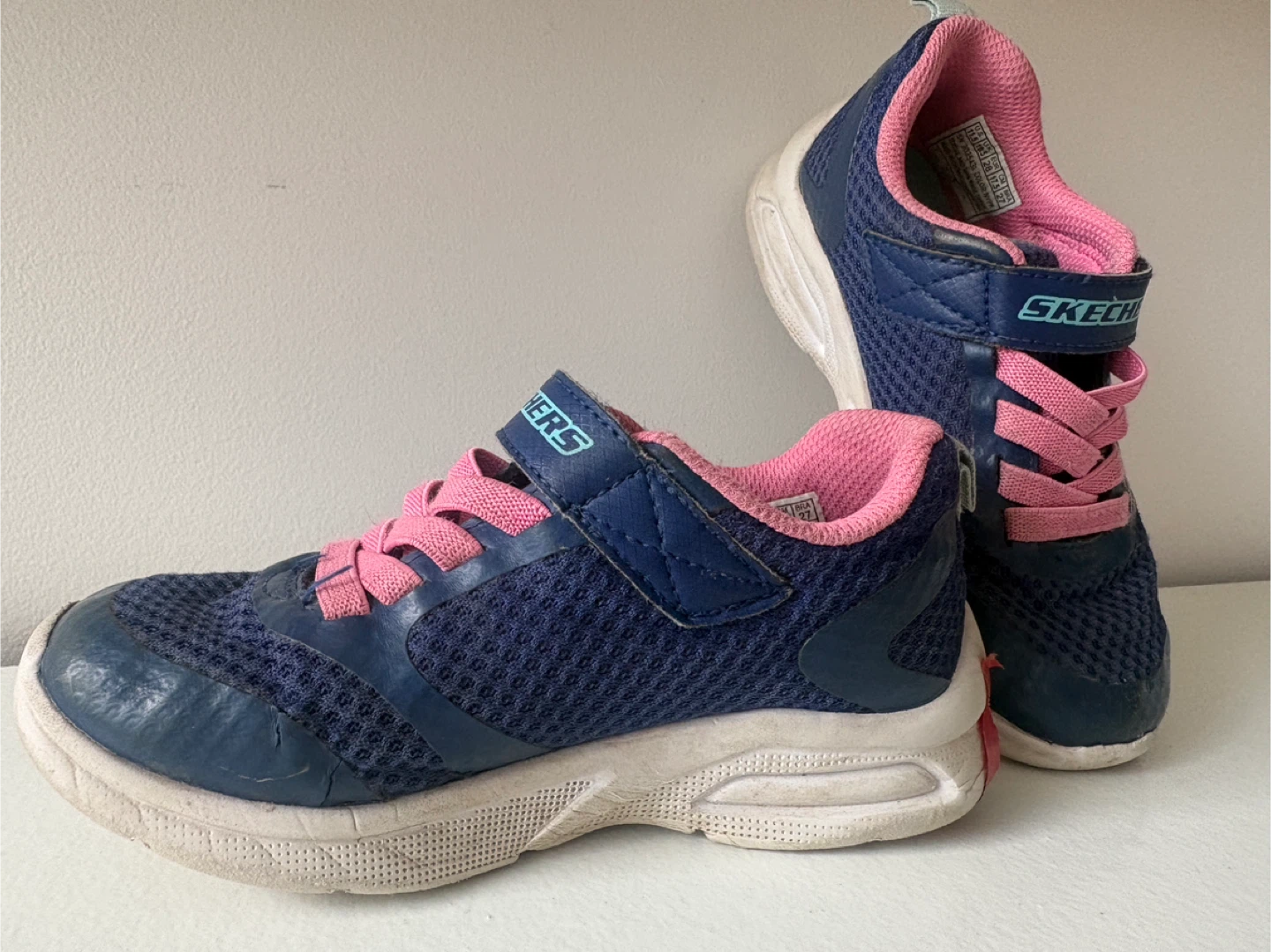 Skechers Girls Sneakers Size 11.5 - photo 2