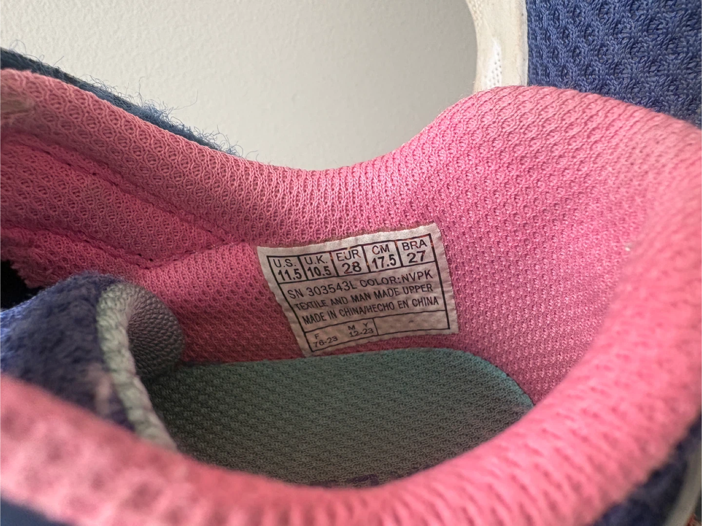 Skechers Girls Sneakers Size 11.5 - photo 3