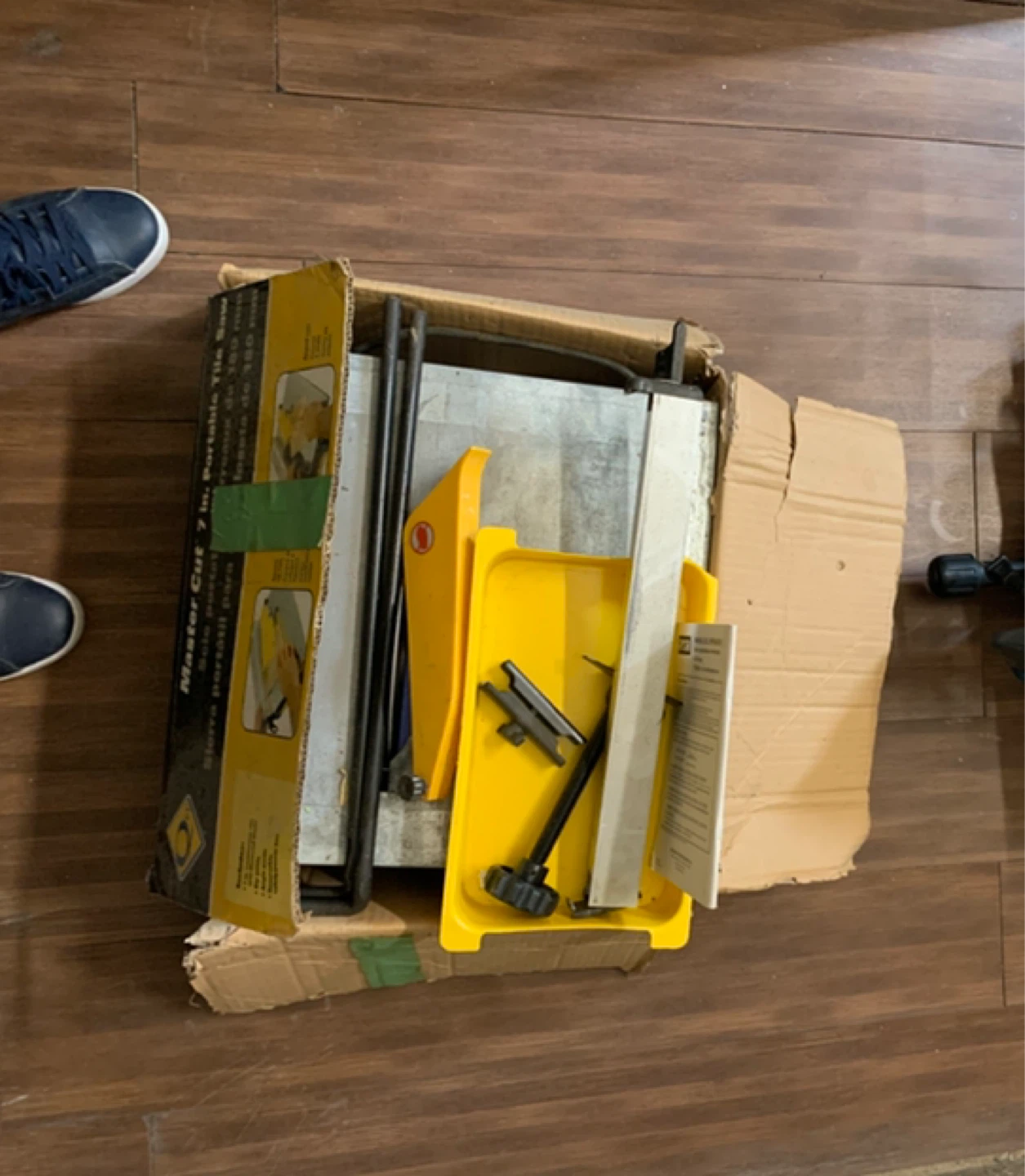 Master Cut 7 in. Portable Tile Saw - photo 5