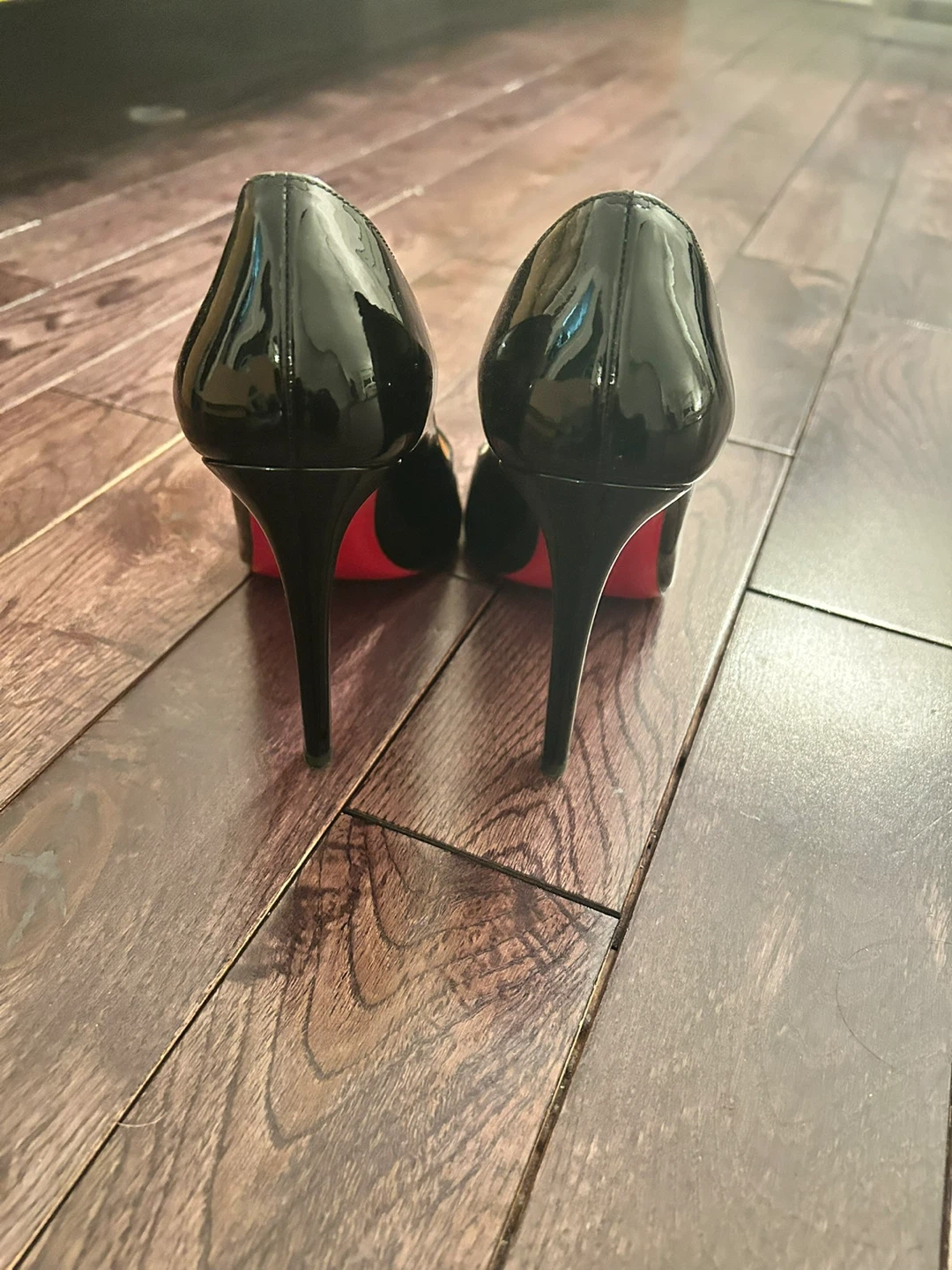 Christian Louboutin Black Patent Leather Heels Size 41.5 - photo 2