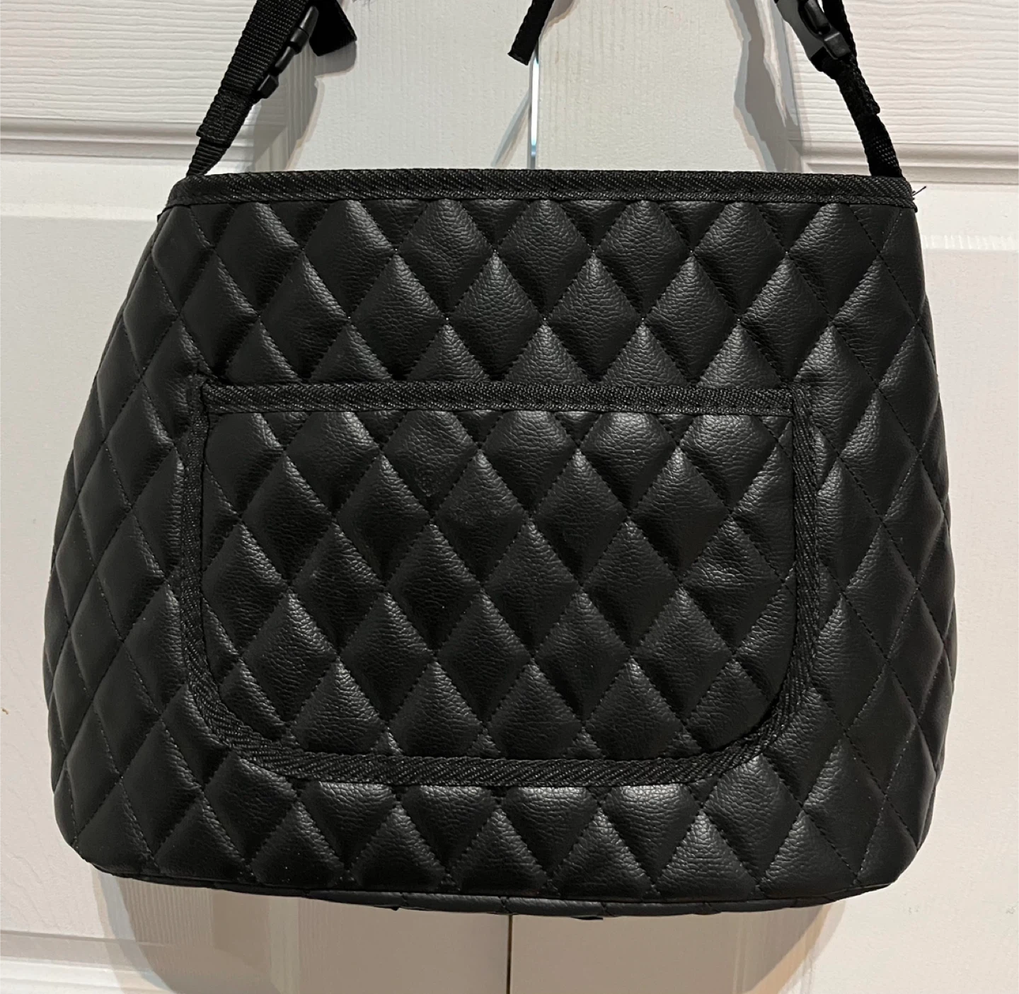 Black Car Seat Organizer 🥕 #freecycle - photo 2