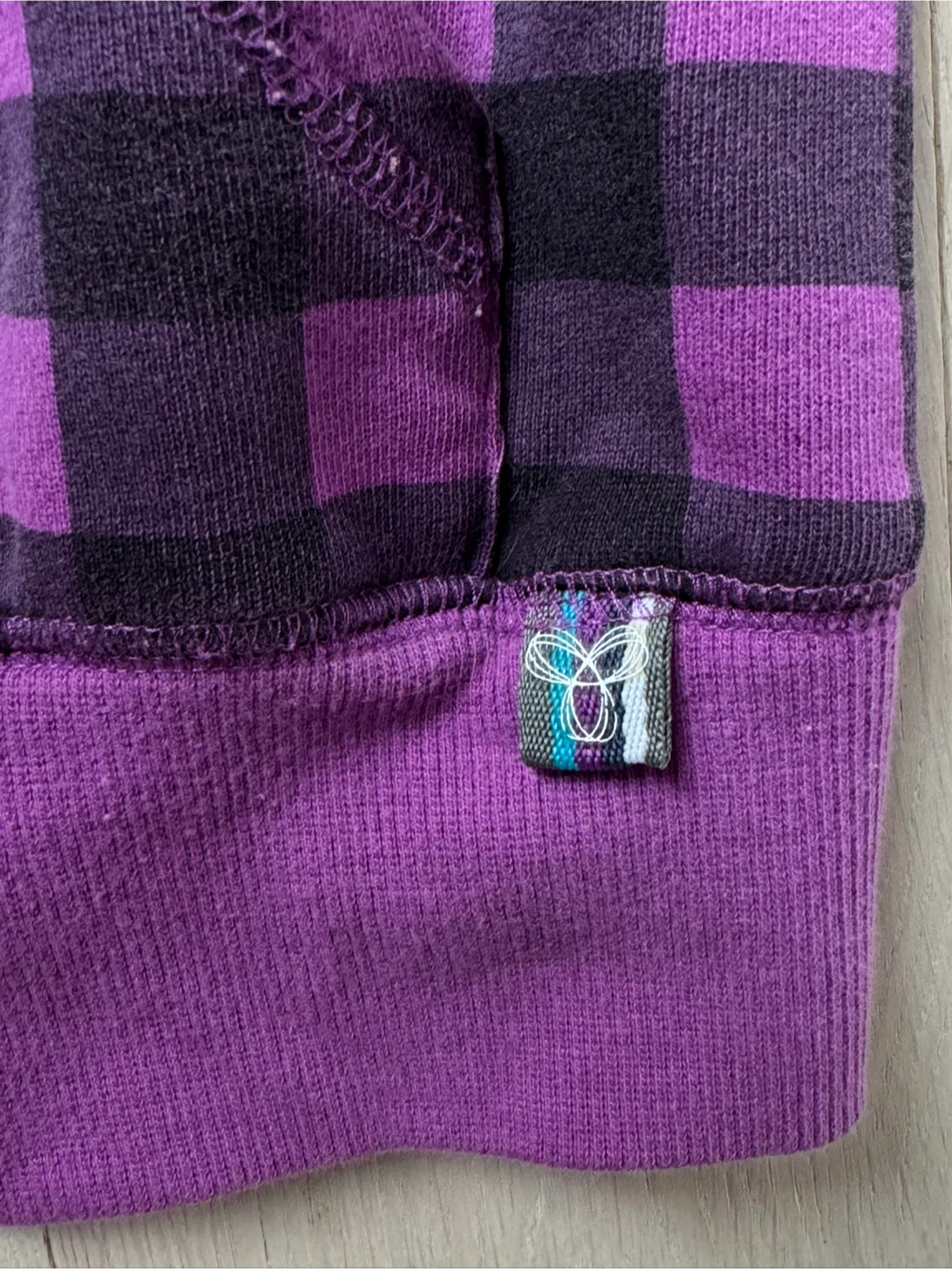 plaid vintage TNA hoodie - photo 3