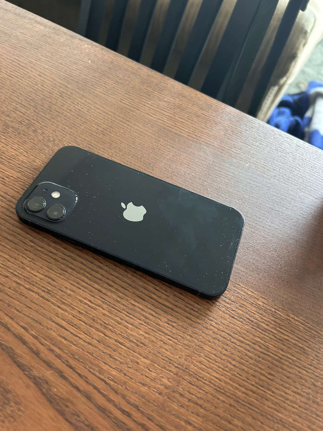 Used iPhone 12 - photo 2