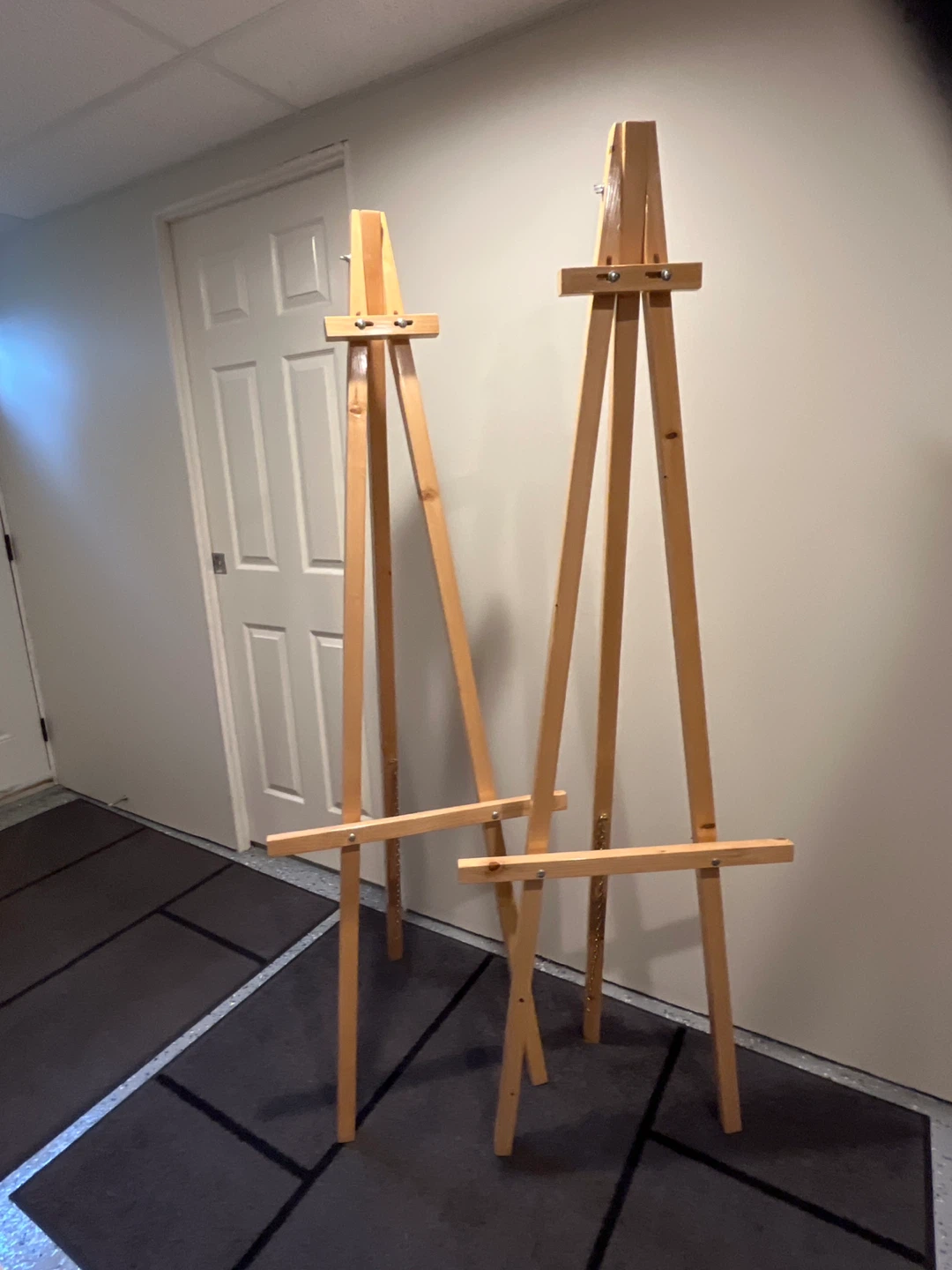 Two Wooden Art Easels - photo 2