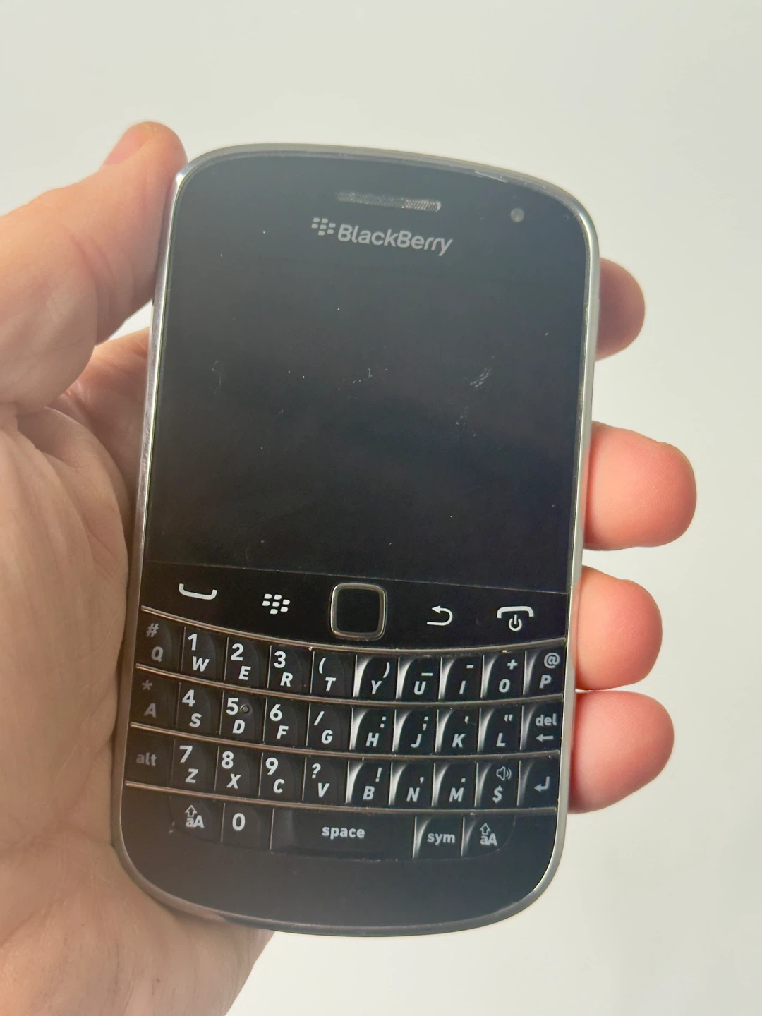BlackBerry Bold 9900 Touch Smartphone - photo 3