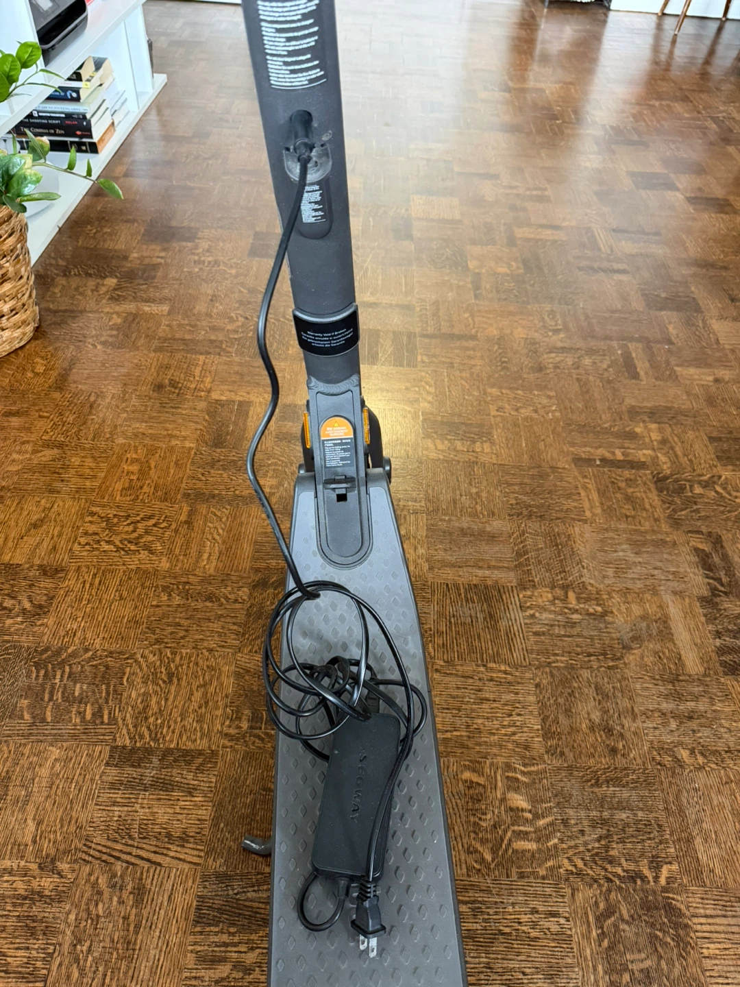 Segway Ninebot E25A Electric Scooter - photo 4