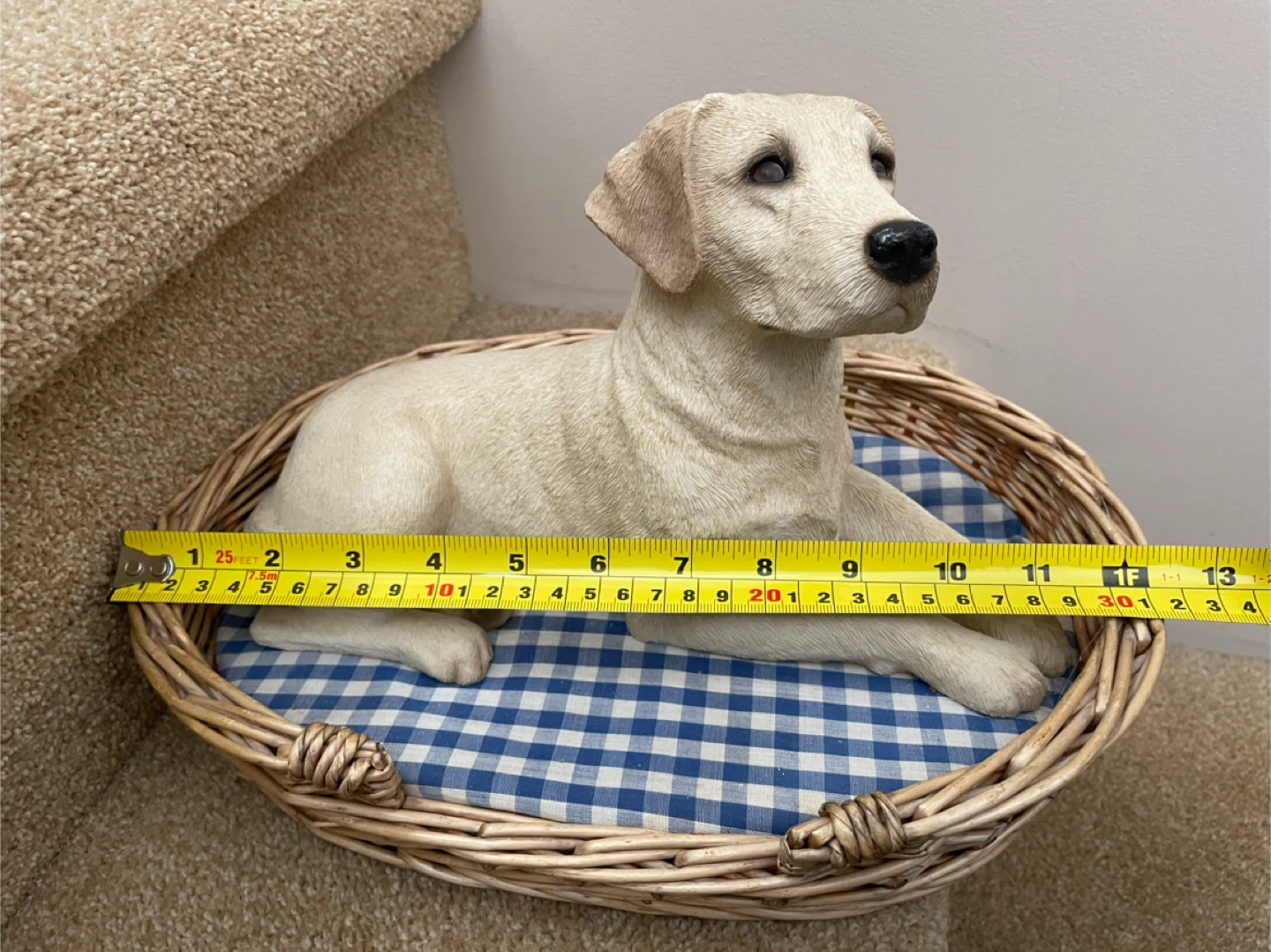 Resin Labrador Dog Figurine in Wicker Basket - photo 2